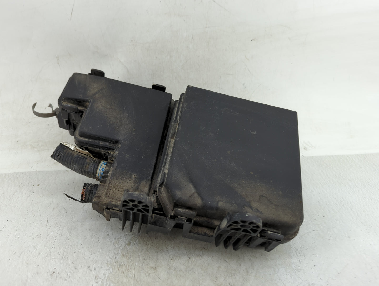 2017-2021 Nissan Qashqai Fusebox Fuse Box Panel Relay Module Fits Fits 2017 2018 2019 2020 2021 2022 OEM Used Auto Parts - O