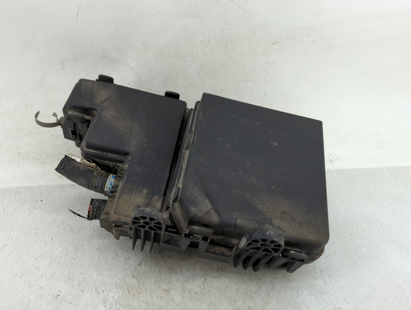 2017-2021 Nissan Qashqai Fusebox Fuse Box Panel Relay Module Fits Fits 2017 2018 2019 2020 2021 2022 OEM Used Auto Parts - O