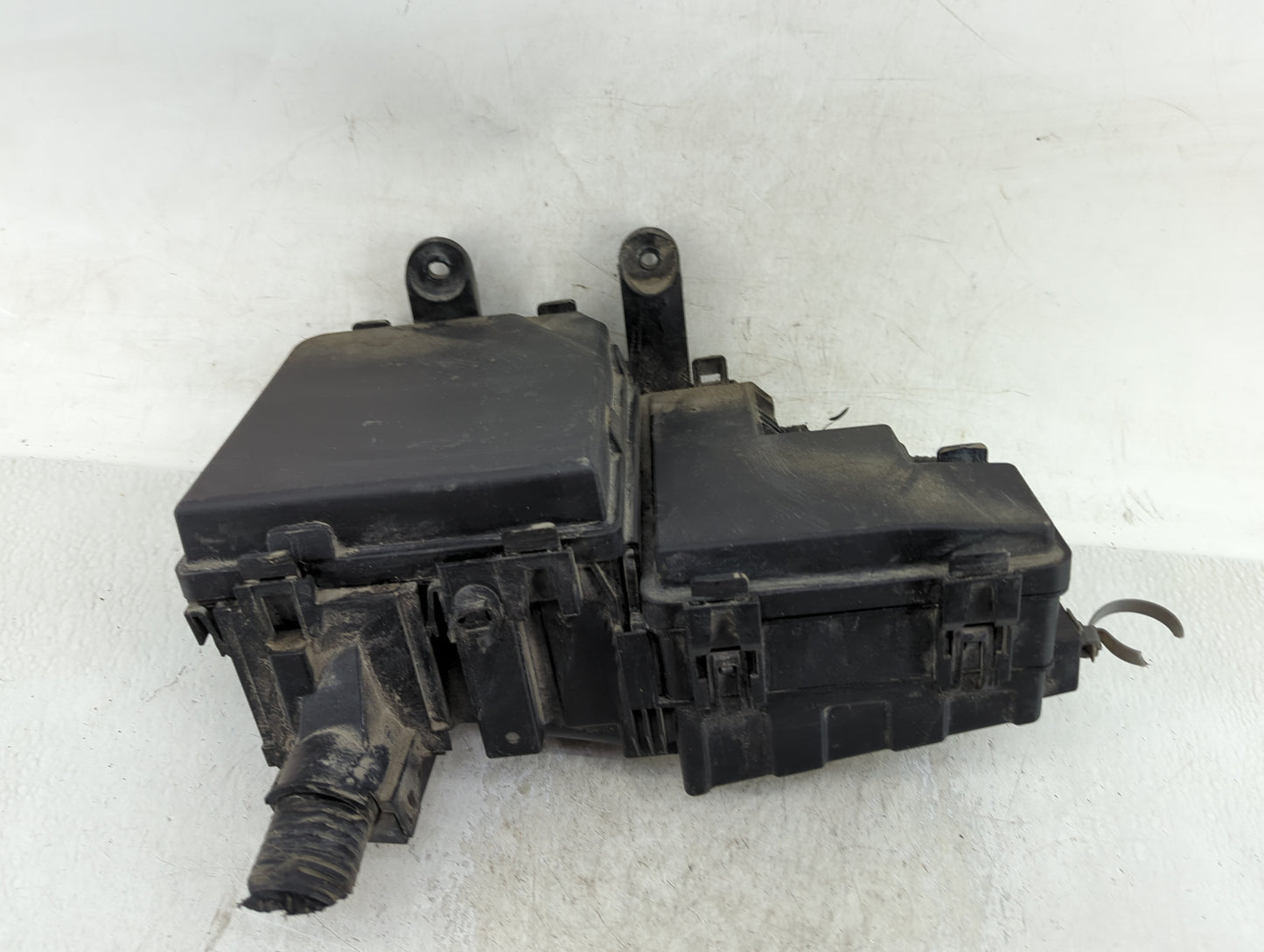 2017-2021 Nissan Qashqai Fusebox Fuse Box Panel Relay Module Fits Fits 2017 2018 2019 2020 2021 2022 OEM Used Auto Parts - O