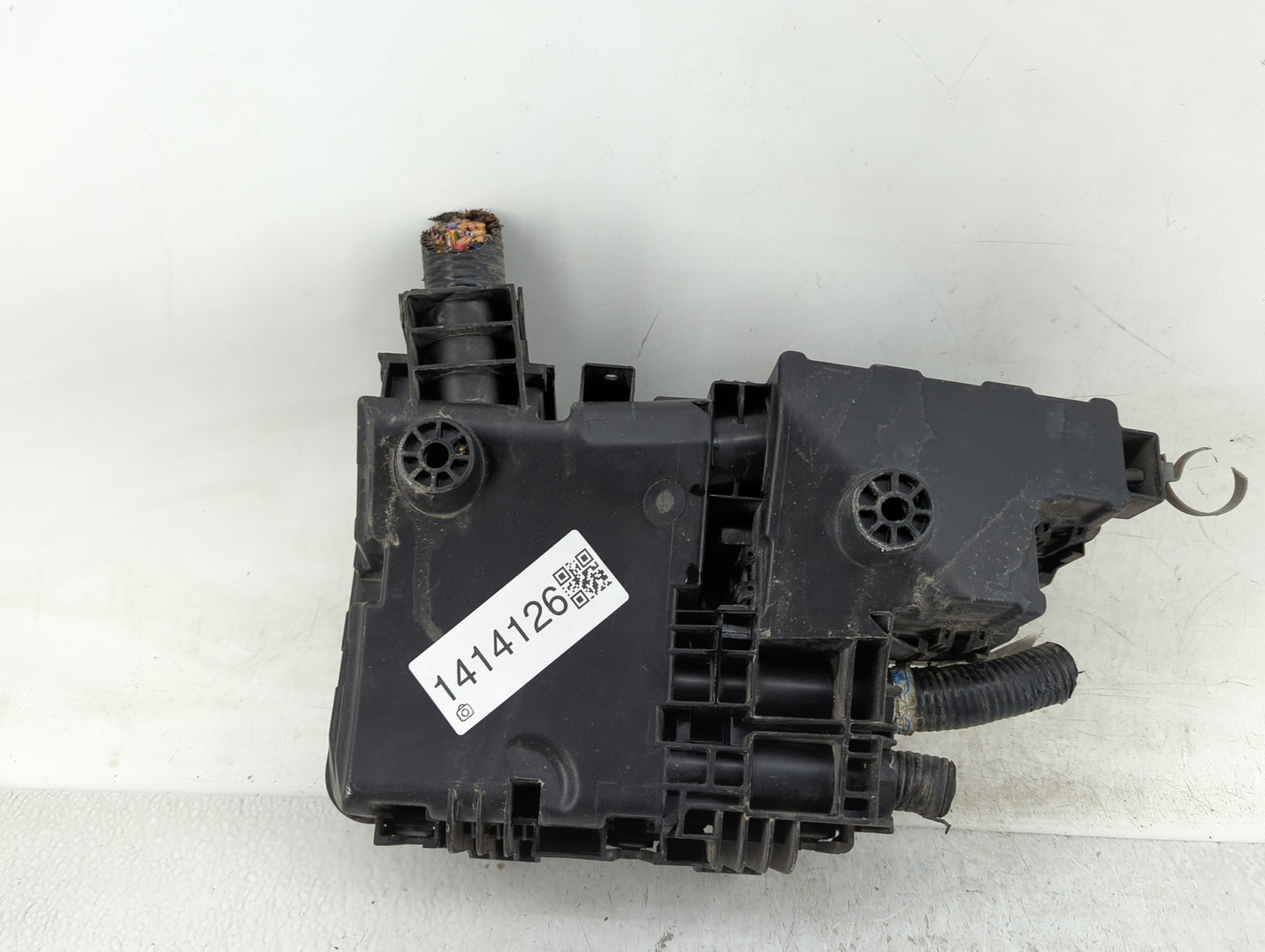 2017-2021 Nissan Qashqai Fusebox Fuse Box Panel Relay Module Fits Fits 2017 2018 2019 2020 2021 2022 OEM Used Auto Parts - O