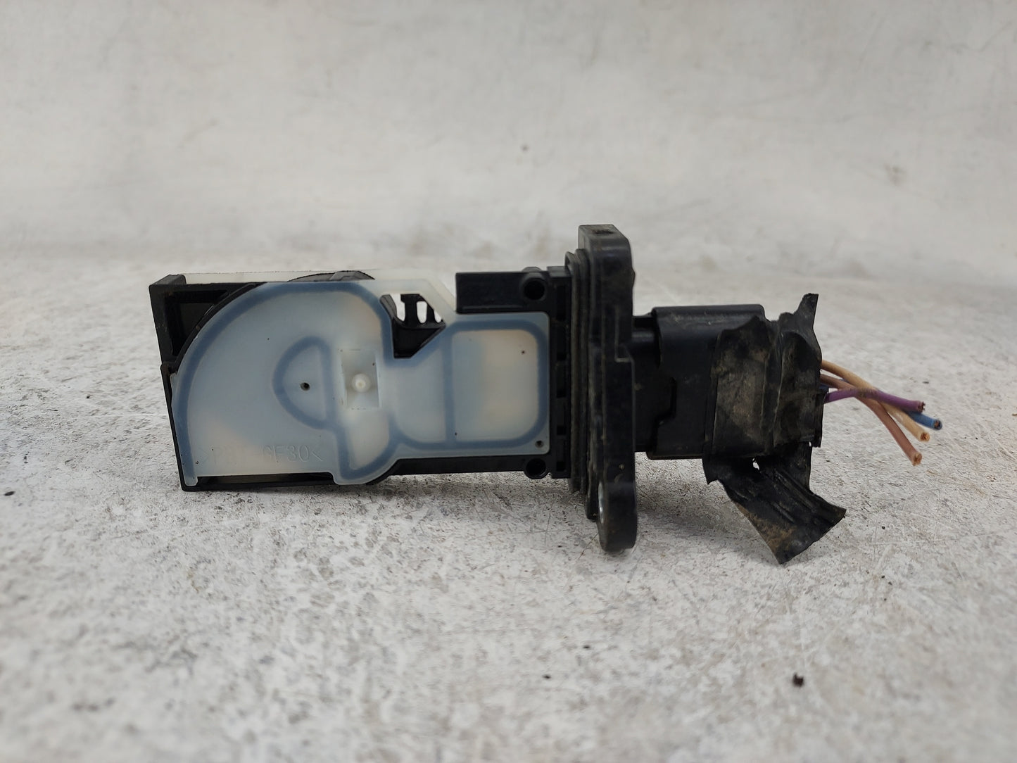 2017-2021 Nissan Qashqai Mass Air Flow Meter Maf 1487998 - Oemusedautoparts1.com