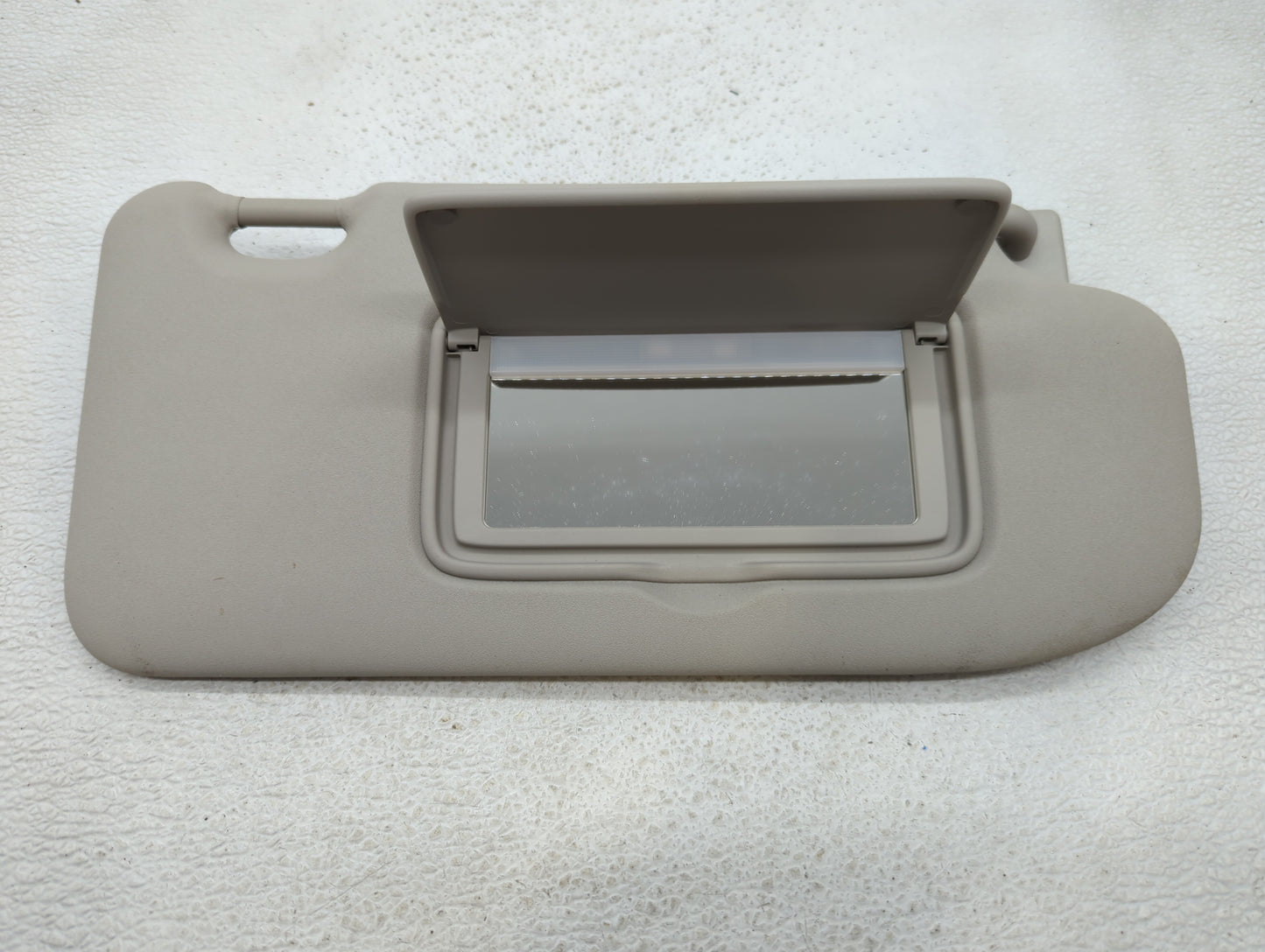 2017-2018 Nissan Qashqai Sun Visor Shade Replacement Passenger Right Mirror Fits Fits 2017 2018 OEM Used Auto Parts - Oemuse