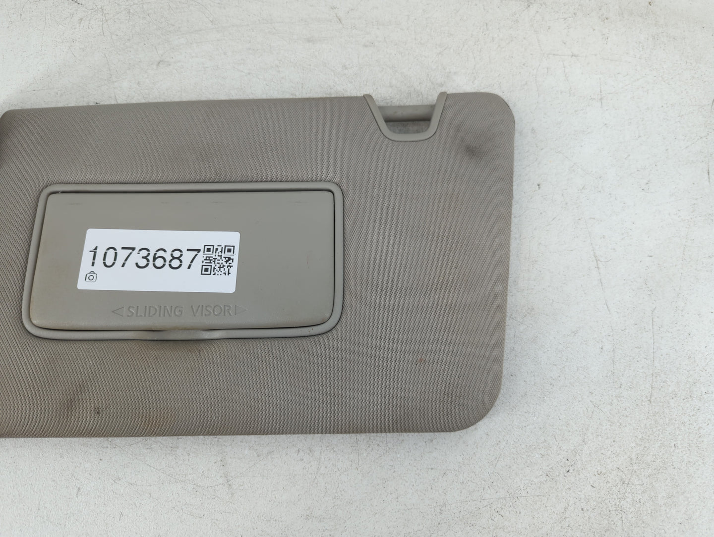 2018-2020 Nissan Rogue Sun Visor Shade Replacement Driver Left Mirror Fits Fits 2018 2019 2020 OEM Used Auto Parts - Oemused