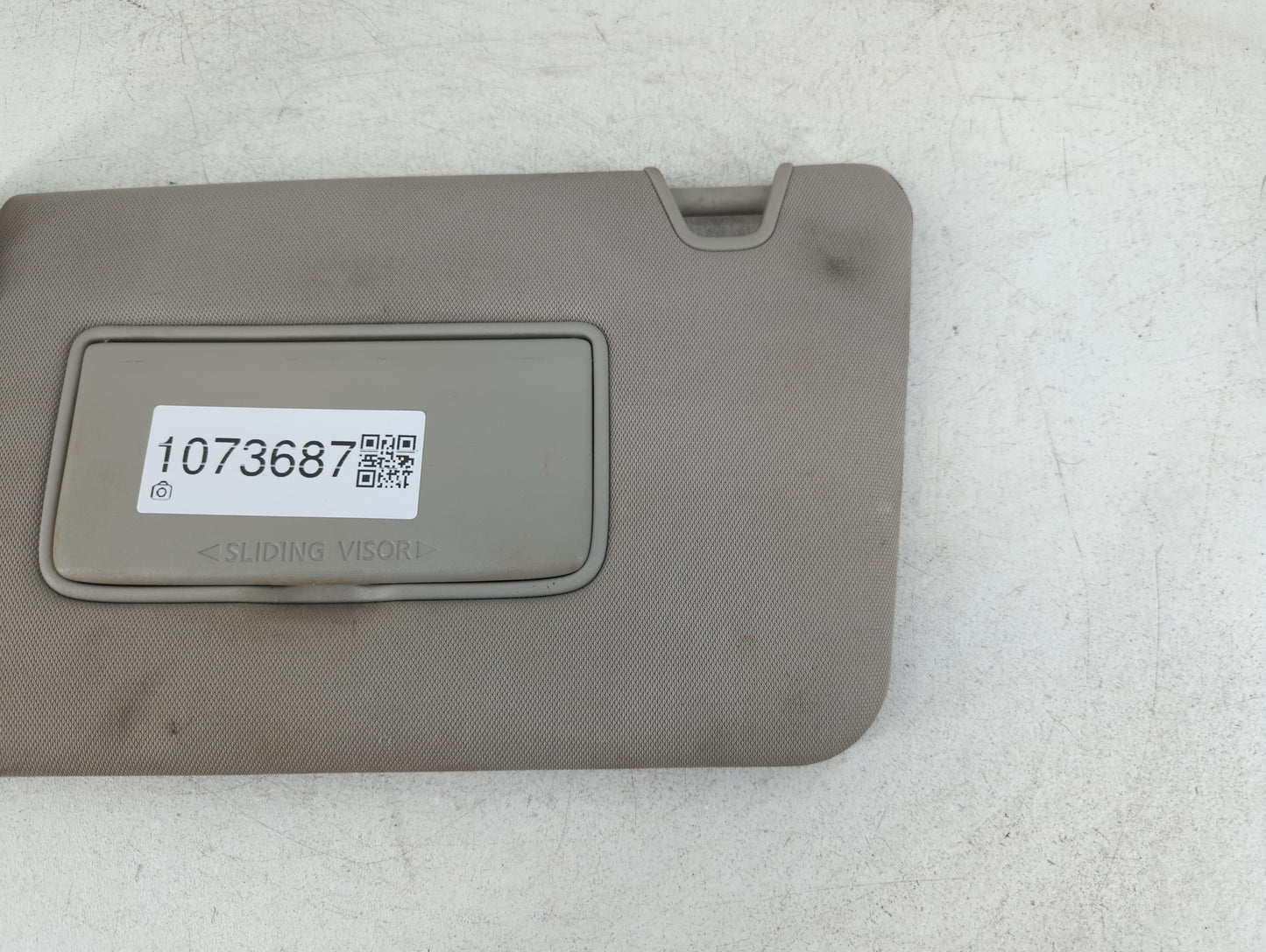 2018-2020 Nissan Rogue Sun Visor Shade Replacement Driver Left Mirror Fits Fits 2018 2019 2020 OEM Used Auto Parts - Oemused