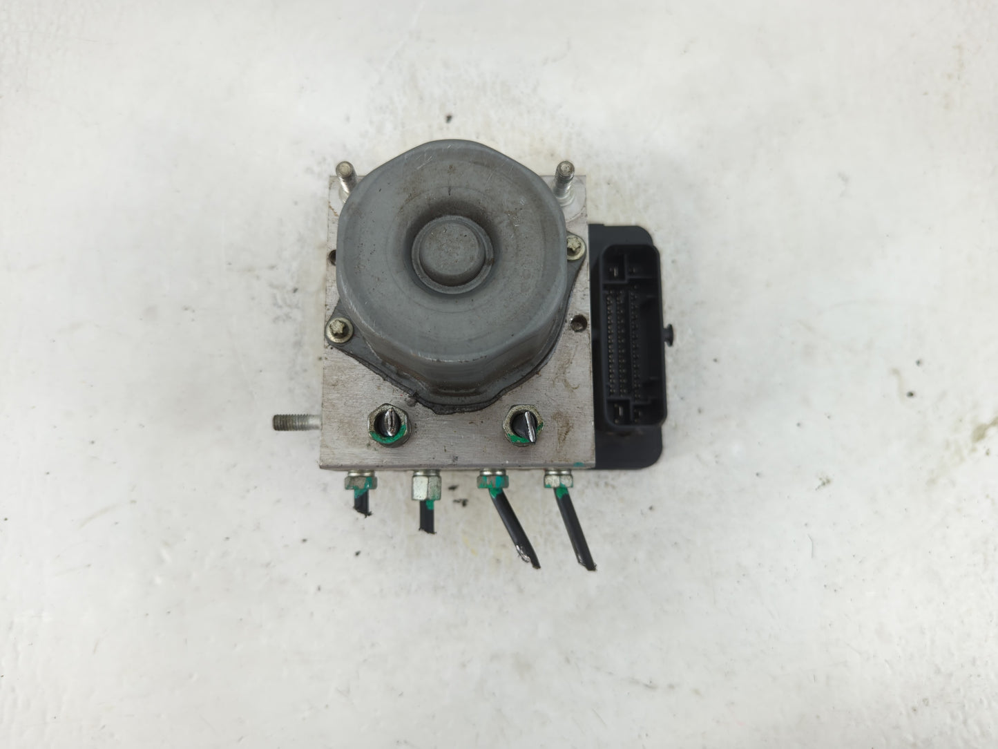 2018 Nissan Rogue ABS Pump Control Module Replacement P/N:269 829 47660 5HR3A Fits OEM Used Auto Parts - Oemusedautoparts1.c
