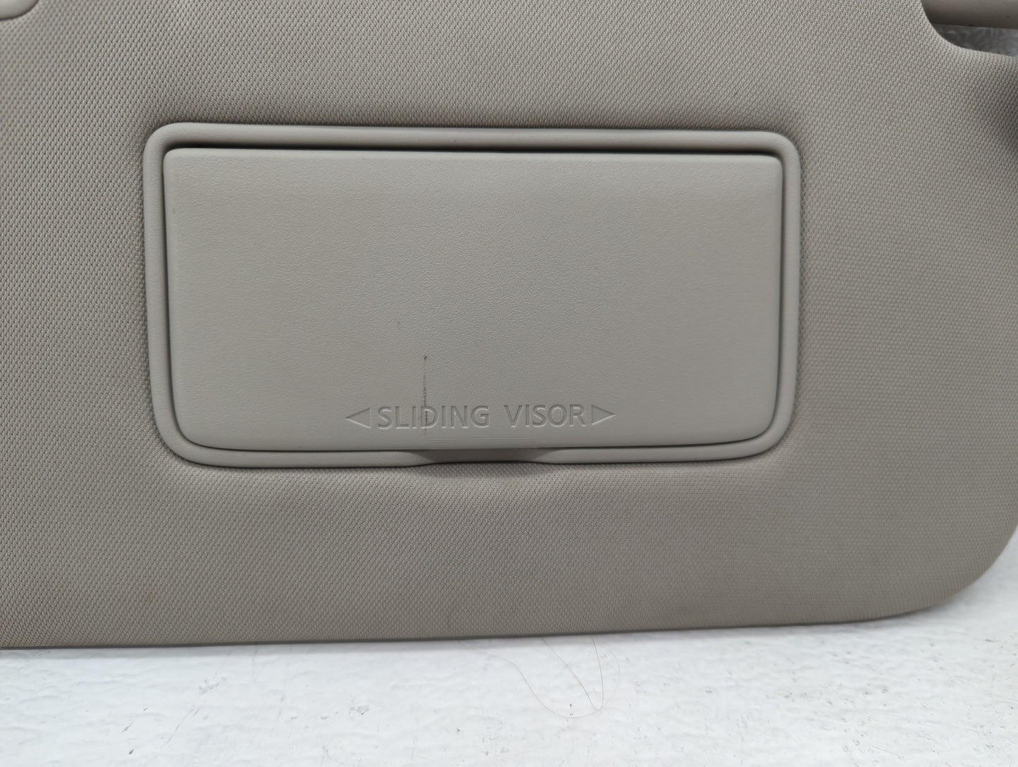 2018-2020 Nissan Rogue Sun Visor Shade Replacement Passenger Right Mirror Fits Fits 2018 2019 2020 OEM Used Auto Parts - Oem