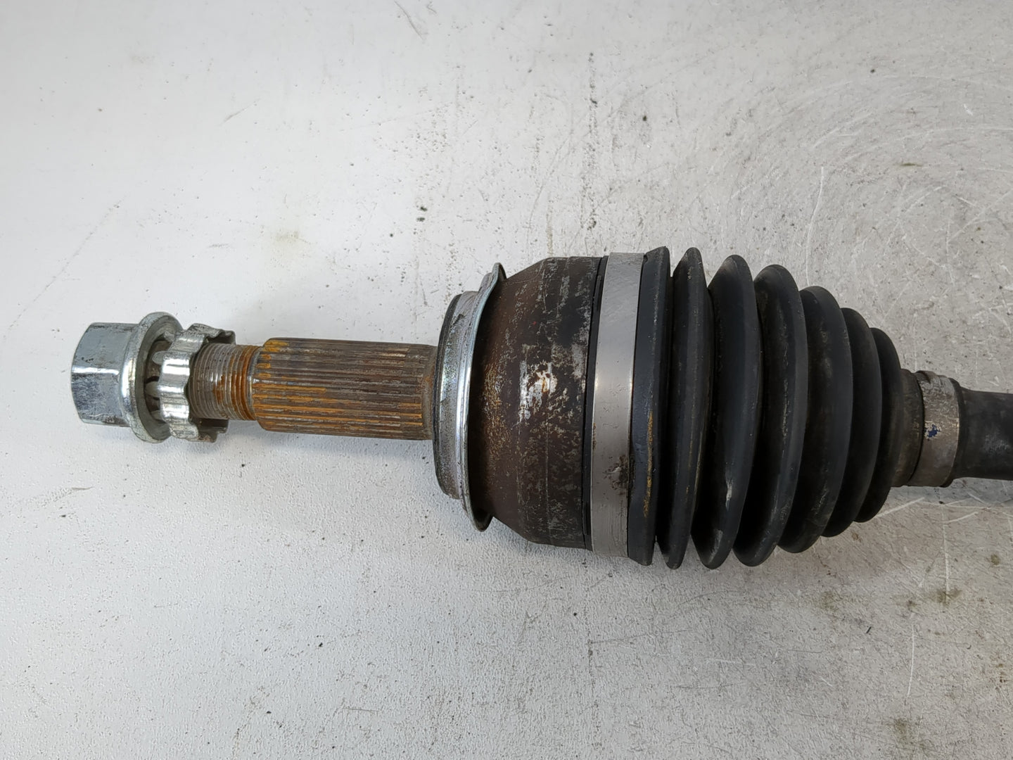 2014-2020 Nissan Rogue Axle Shaft Front Driver Cv C/v - Oemusedautoparts1.com