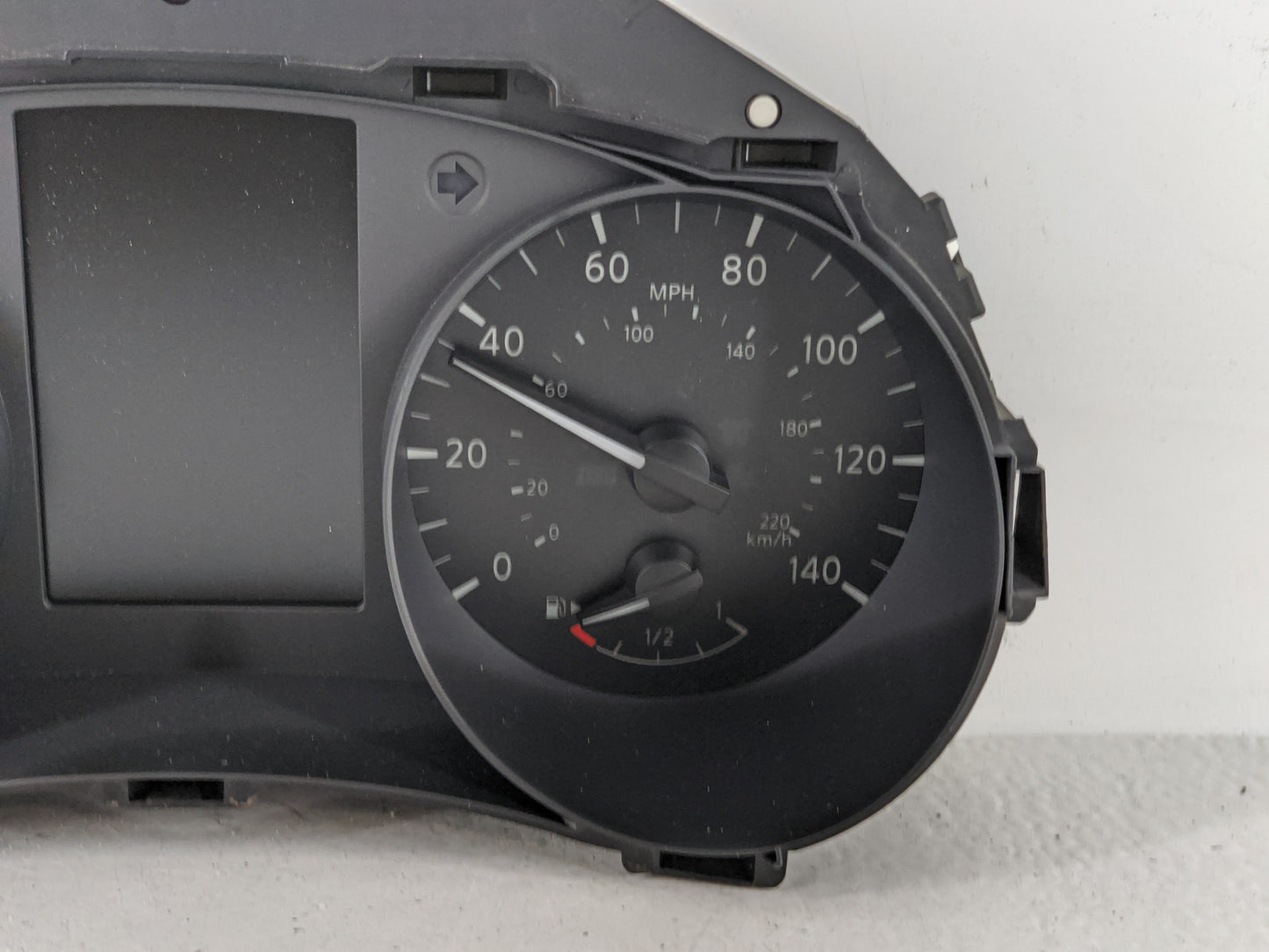 2018 Nissan Rogue Instrument Cluster Speedometer Gauges Fits OEM Used Auto Parts - Oemusedautoparts1.com