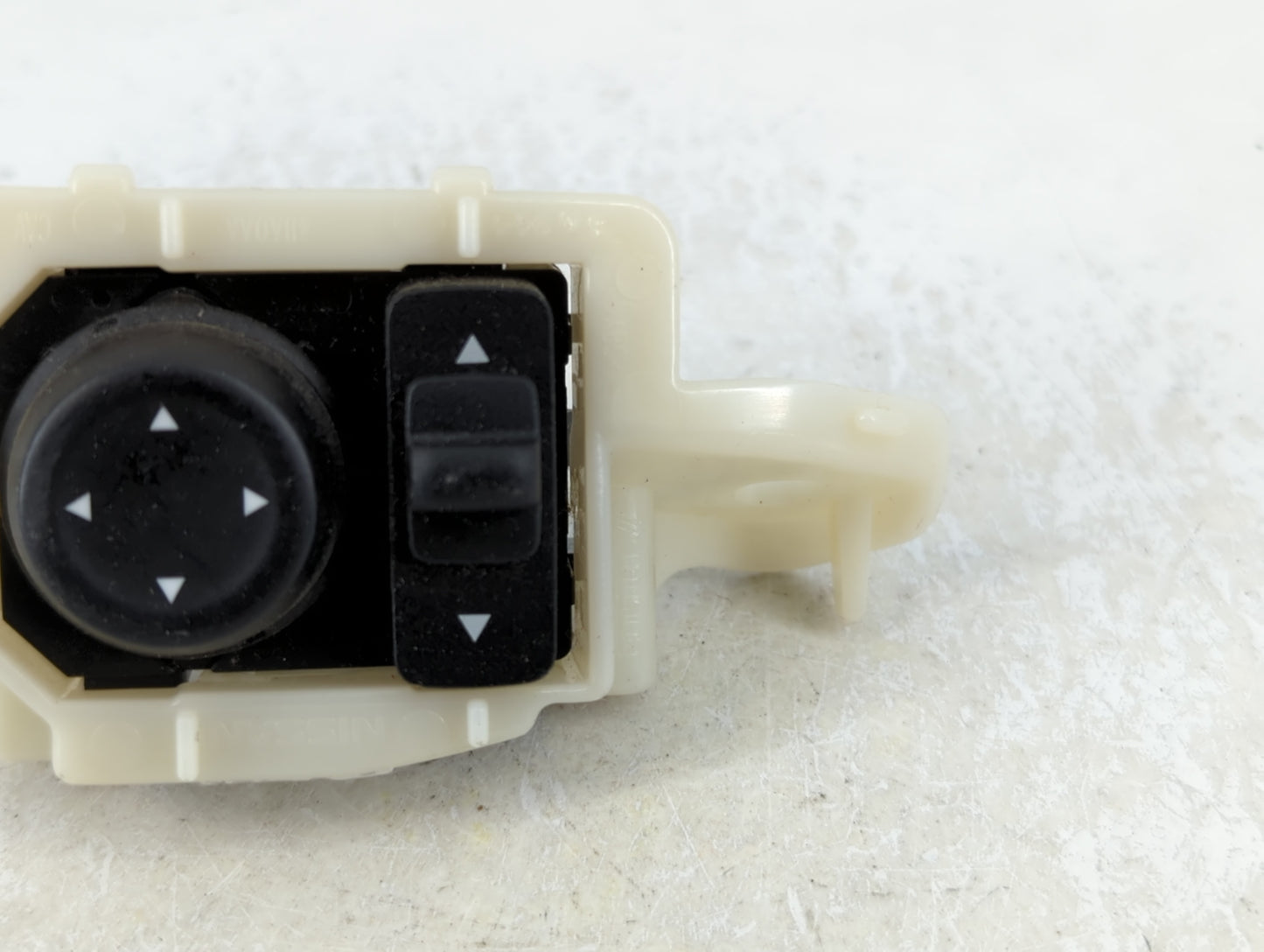 2014-2020 Nissan Rogue Master Power Window Switch Replacement Driver Side Left P/N:25570 3TB1A 25401 4BA5A Fits OEM Used Aut