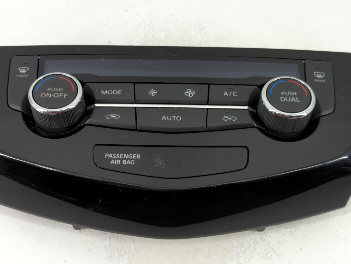 2017-2020 Nissan Rogue Climate Control Module Temperature AC/Heater Replacement P/N:27500 7FE0A Fits Fits 2017 2018 2019 202