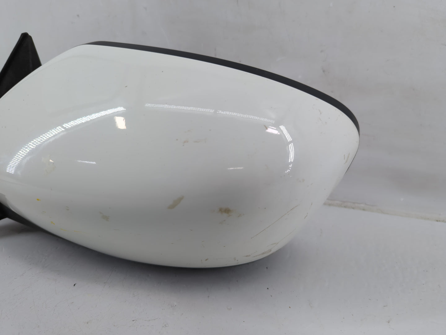 2017-2020 Nissan Rogue Driver Side View Mirror - Left Door Mirror OEM Used - Oemusedautoparts1.com