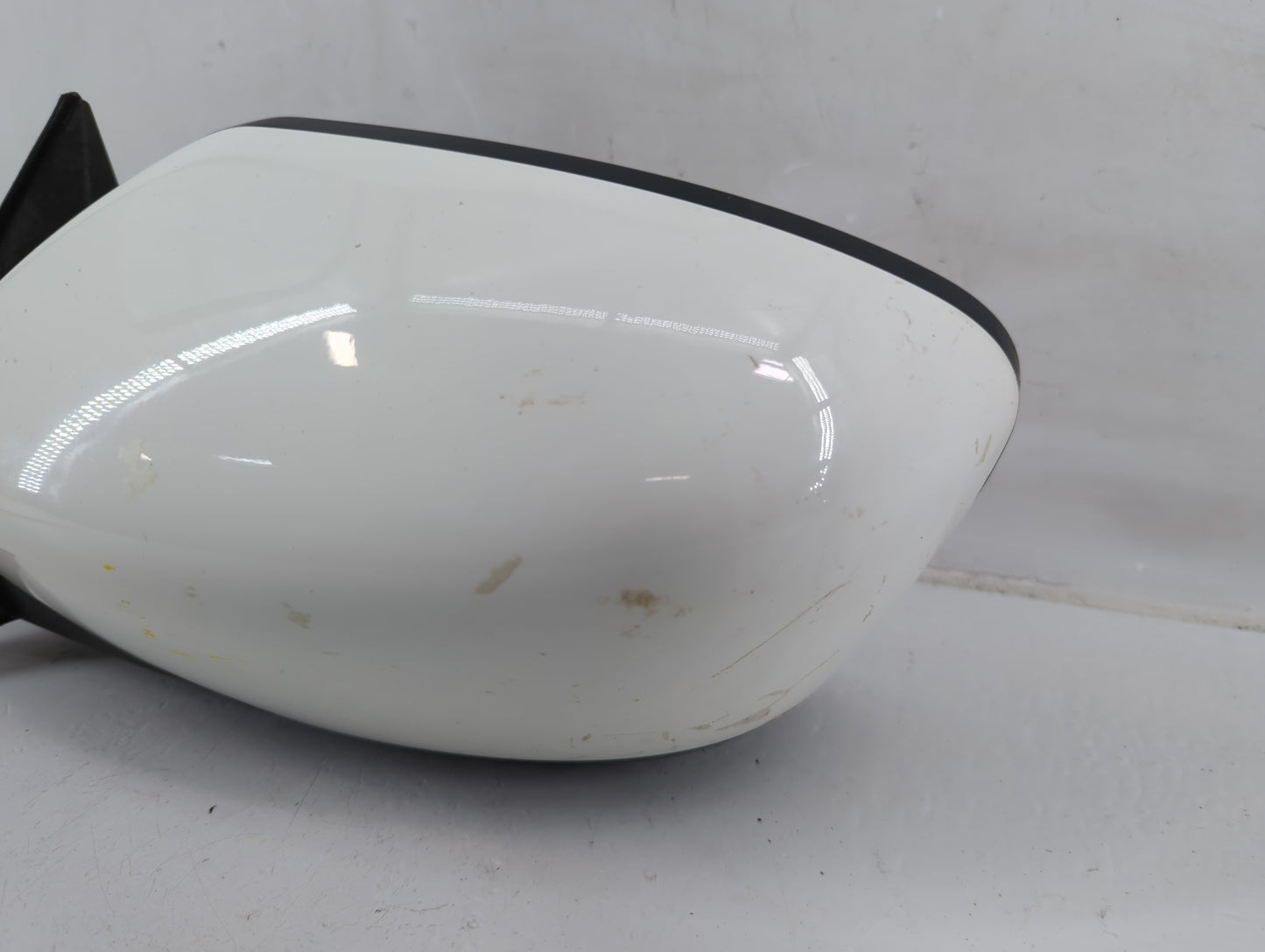 2017-2020 Nissan Rogue Driver Side View Mirror - Left Door Mirror OEM Used - Oemusedautoparts1.com