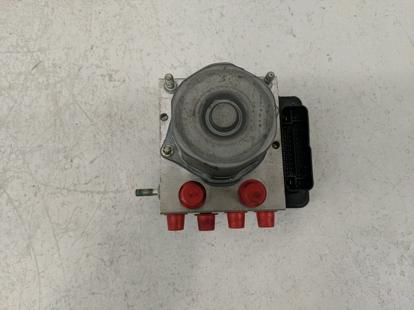 2018 Nissan Rogue ABS Pump Control Module Replacement P/N:2265106455 Fits OEM Used Auto Parts - Oemusedautoparts1.com
