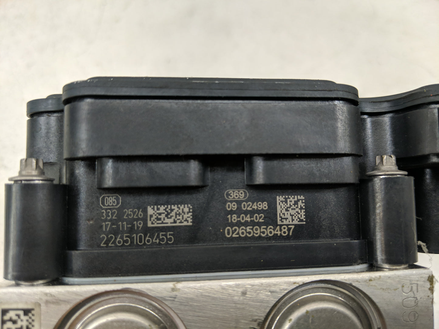 2018 Nissan Rogue ABS Pump Control Module Replacement P/N:2265106455 Fits OEM Used Auto Parts - Oemusedautoparts1.com