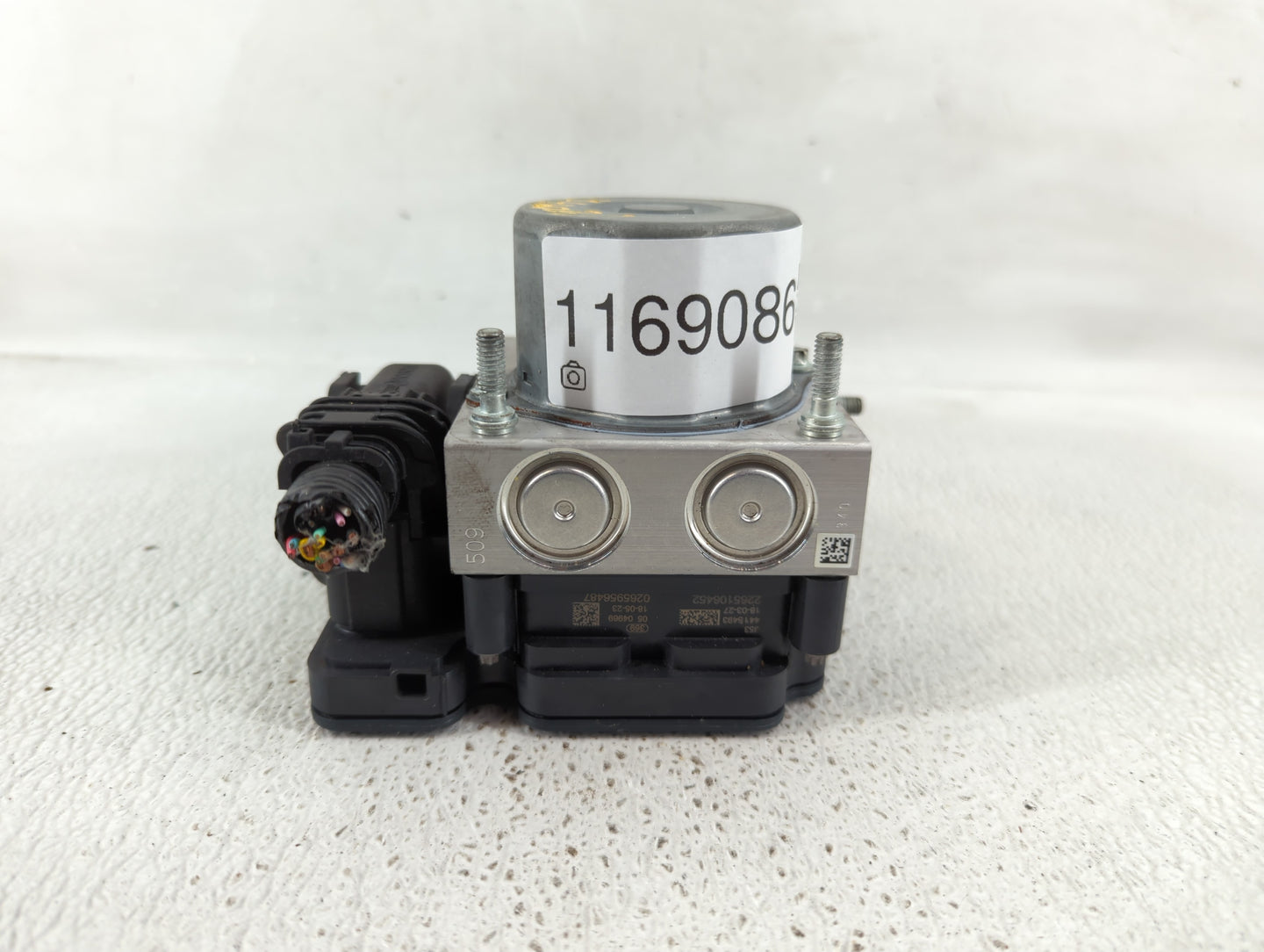 2018 Nissan Rogue ABS Pump Control Module Replacement Fits OEM Used Auto Parts - Oemusedautoparts1.com