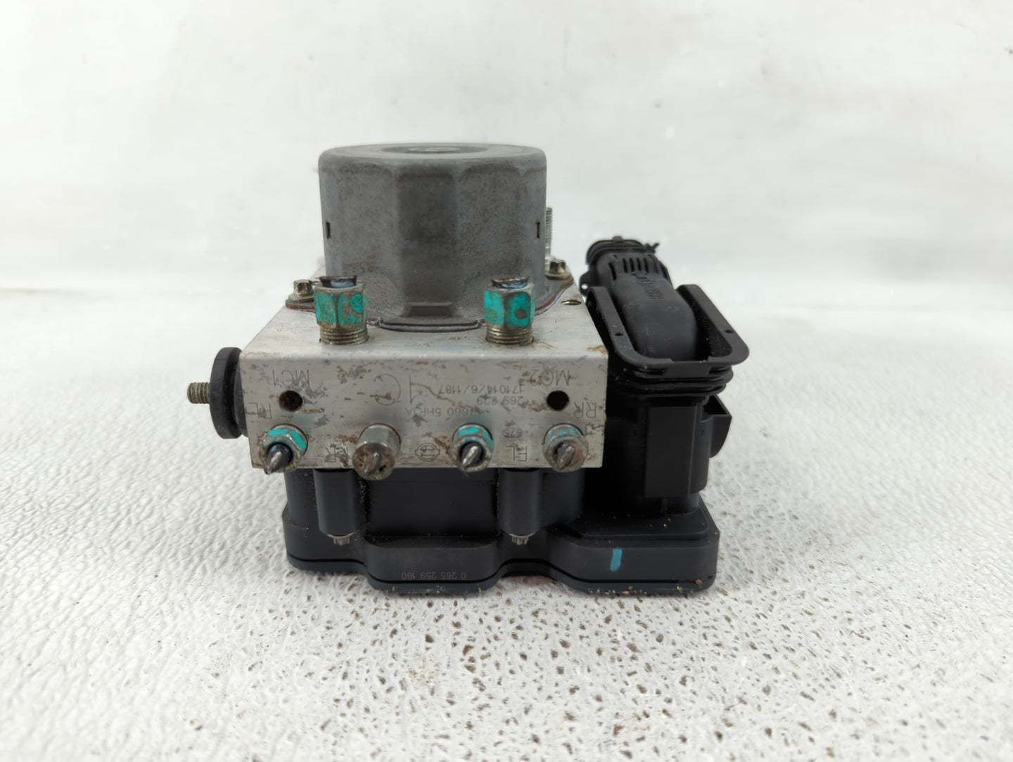 2018 Nissan Rogue ABS Pump Control Module Replacement P/N:47660 5HR1A Fits OEM Used Auto Parts - Oemusedautoparts1.com