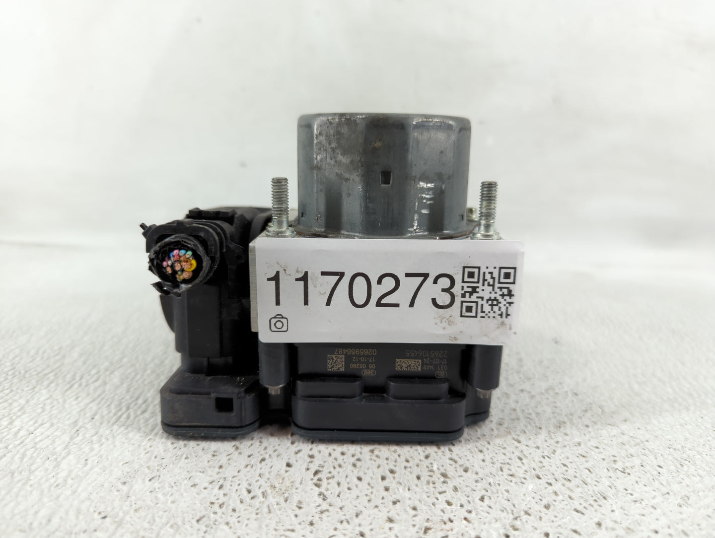2018 Nissan Rogue ABS Pump Control Module Replacement P/N:47660 5HR1A Fits OEM Used Auto Parts - Oemusedautoparts1.com