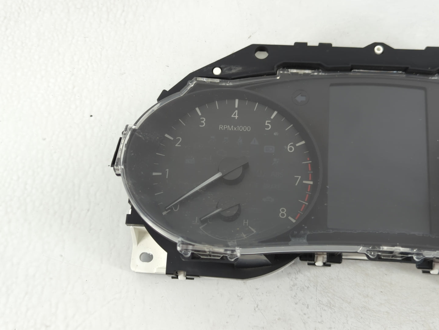 2018 Nissan Rogue Instrument Cluster Speedometer Gauges P/N:7FW0A/JEF8 Fits OEM Used Auto Parts - Oemusedautoparts1.com