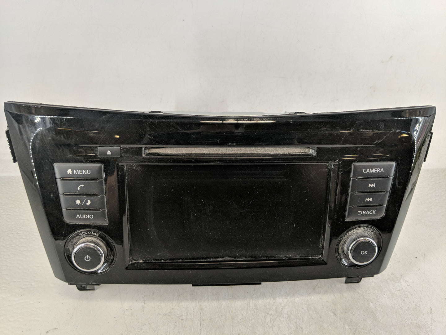 2018-2020 Nissan Rogue Radio AM FM Cd Player Receiver Replacement P/N:2591A7FH0B Fits Fits 2018 2019 2020 OEM Used Auto Part