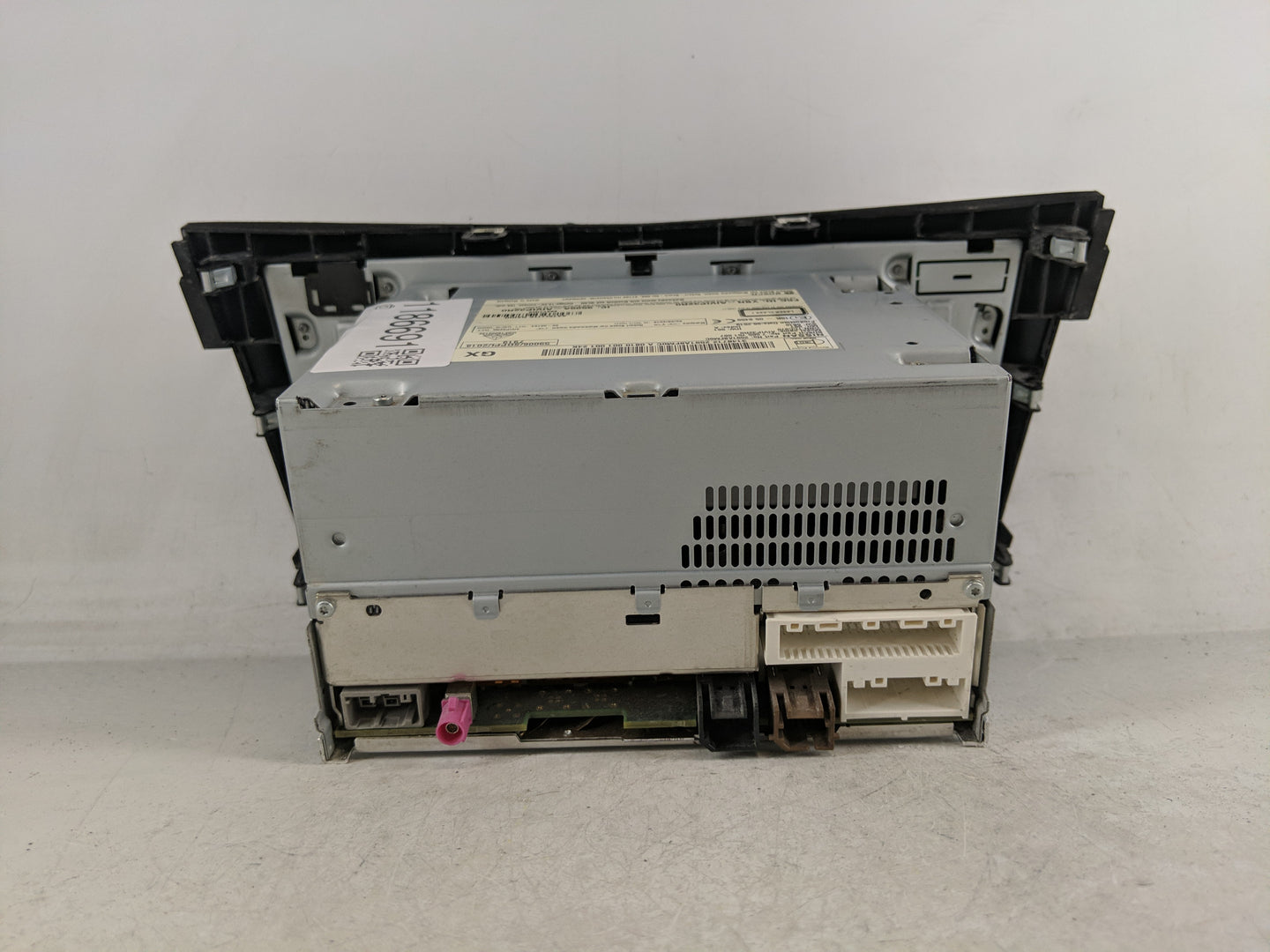 2018-2020 Nissan Rogue Radio AM FM Cd Player Receiver Replacement P/N:2591A7FH0B Fits Fits 2018 2019 2020 OEM Used Auto Part