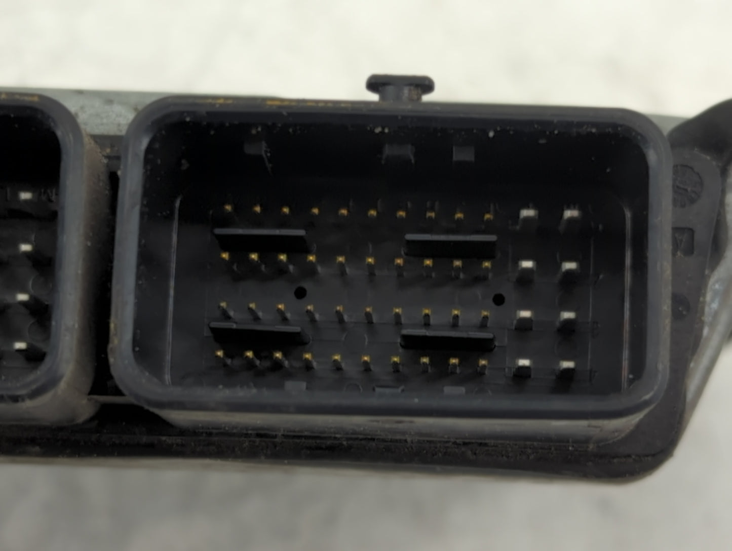 2018-2020 Nissan Rogue PCM Engine Control Computer ECU ECM PCU OEM P/N:NEC024-672 Fits Fits 2018 2019 2020 OEM Used Auto Par