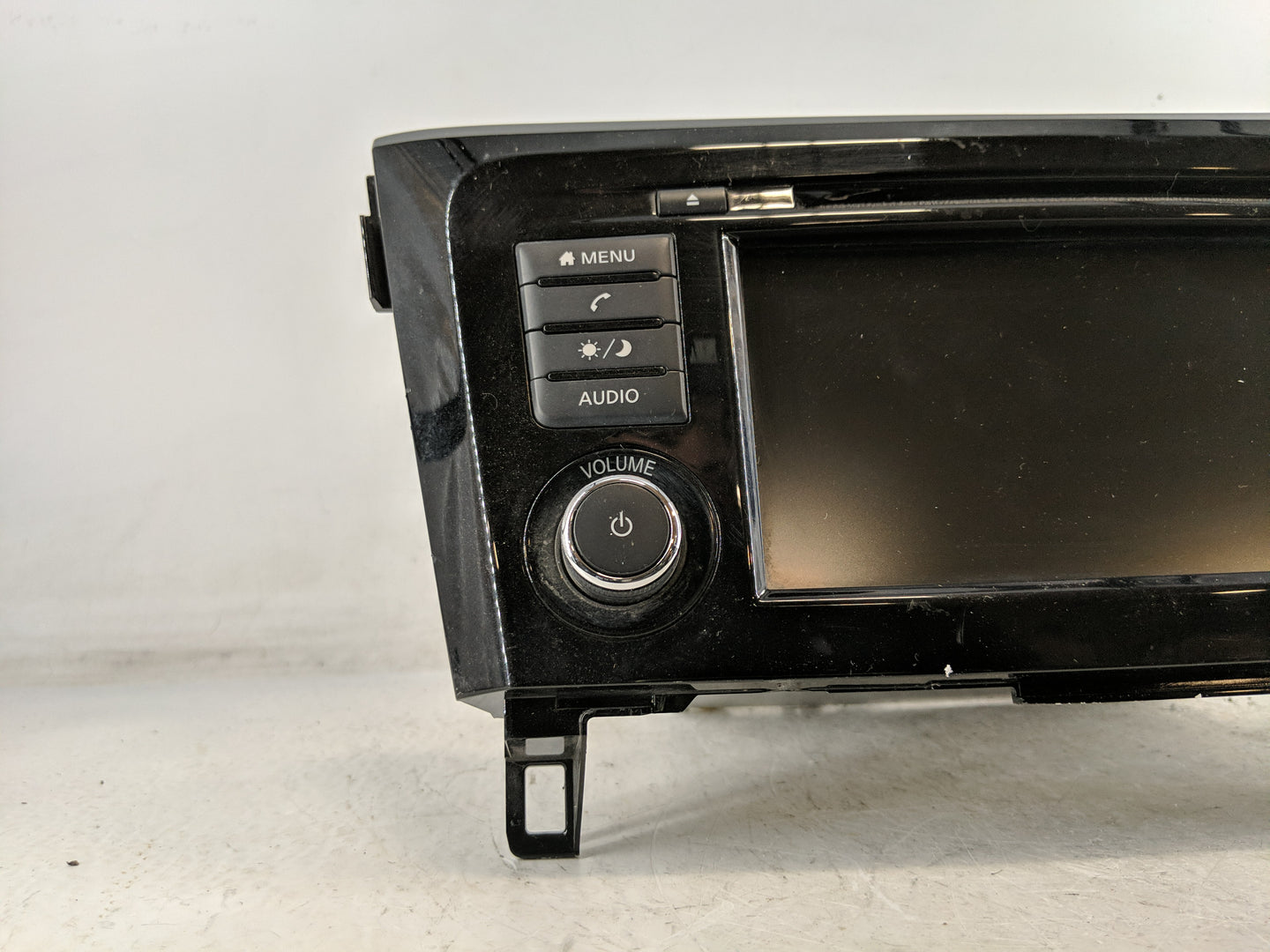 2018-2020 Nissan Rogue Radio AM FM Cd Player Receiver Replacement P/N:2591A7FH0B Fits Fits 2018 2019 2020 OEM Used Auto Part