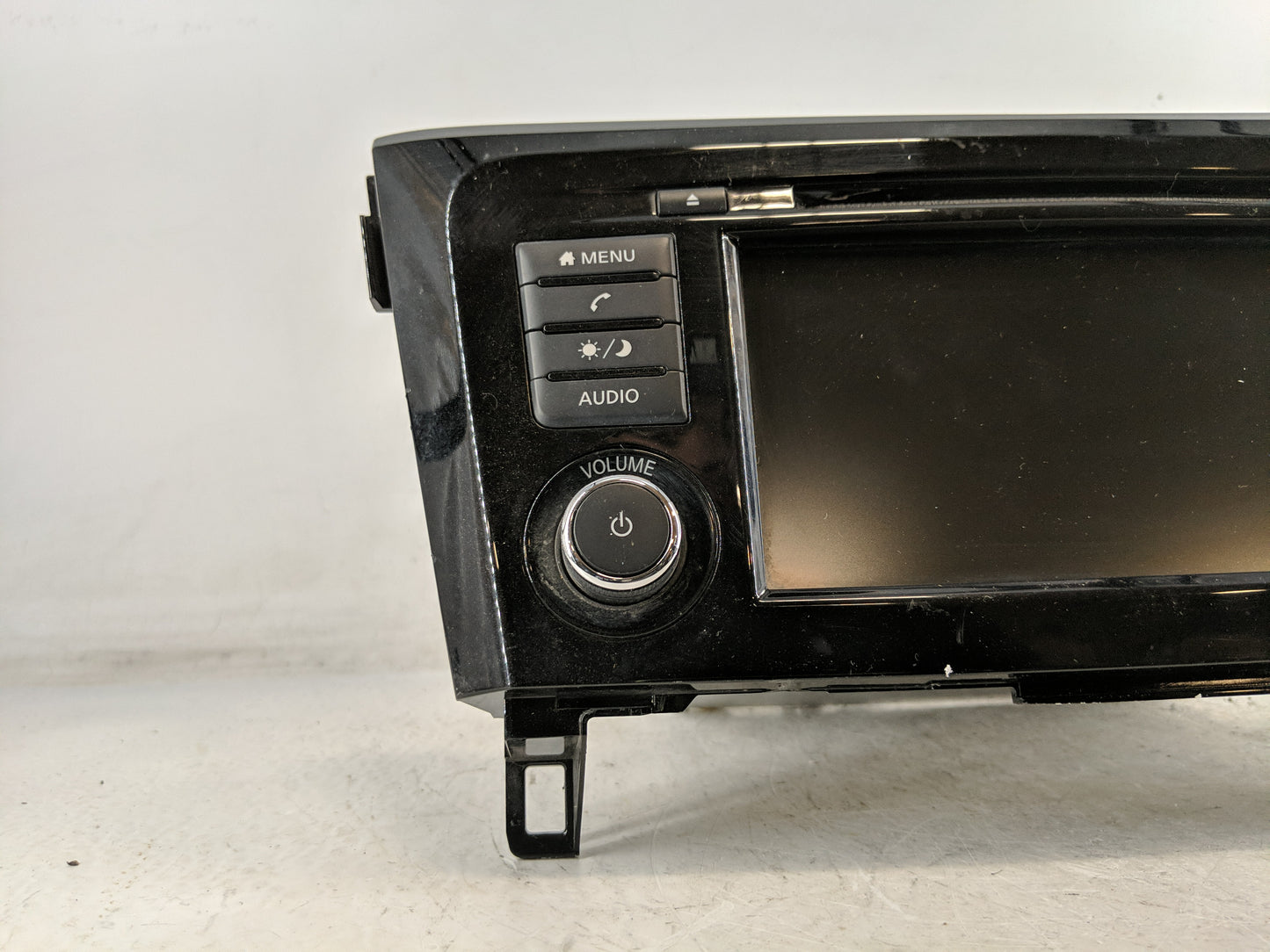 2018-2020 Nissan Rogue Radio AM FM Cd Player Receiver Replacement P/N:2591A7FH0B Fits Fits 2018 2019 2020 OEM Used Auto Part