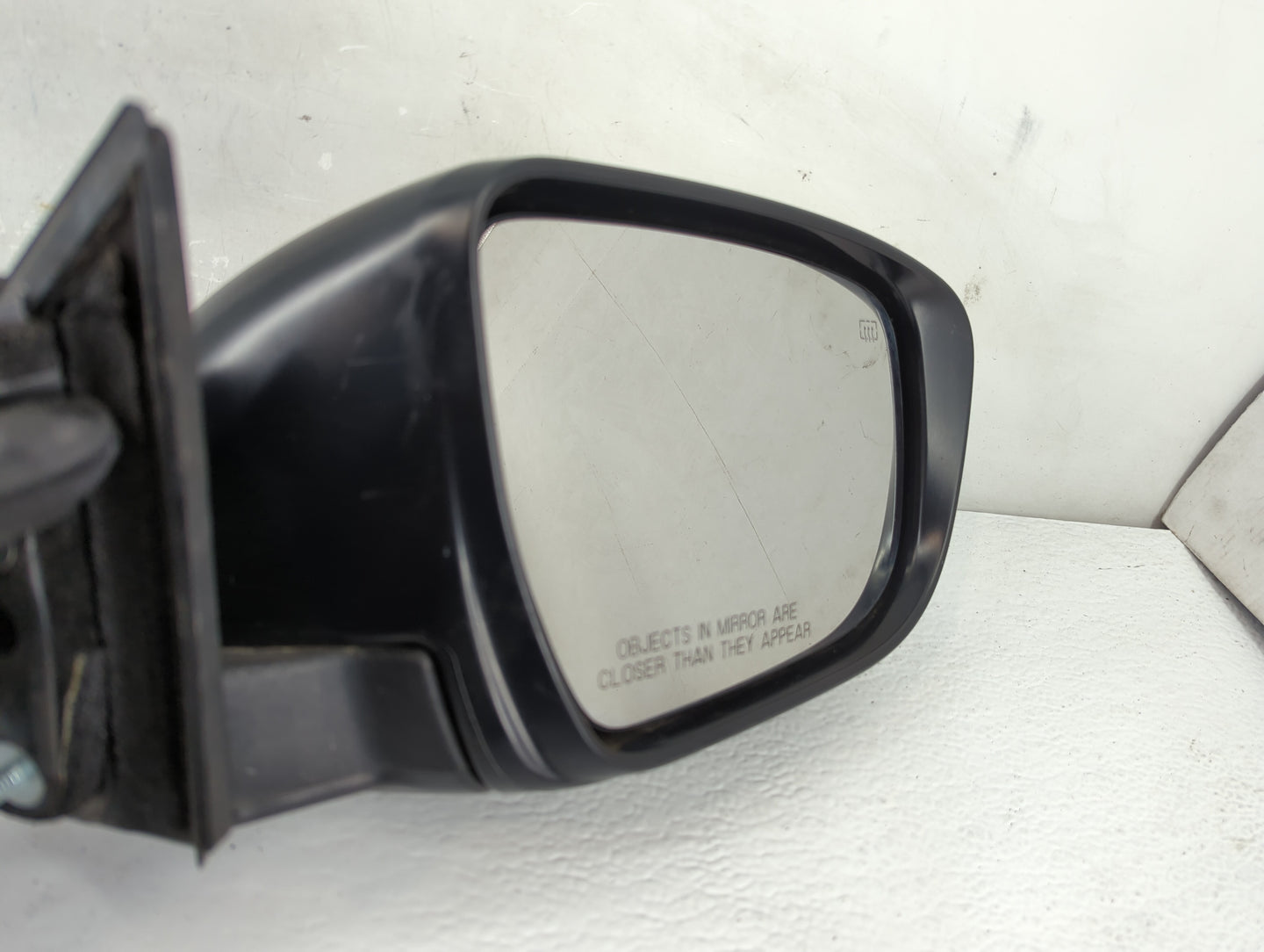2018 Nissan Rogue Side Mirror Replacement Passenger Right View Door Mirror Fits OEM Used Auto Parts - Oemusedautoparts1.com
