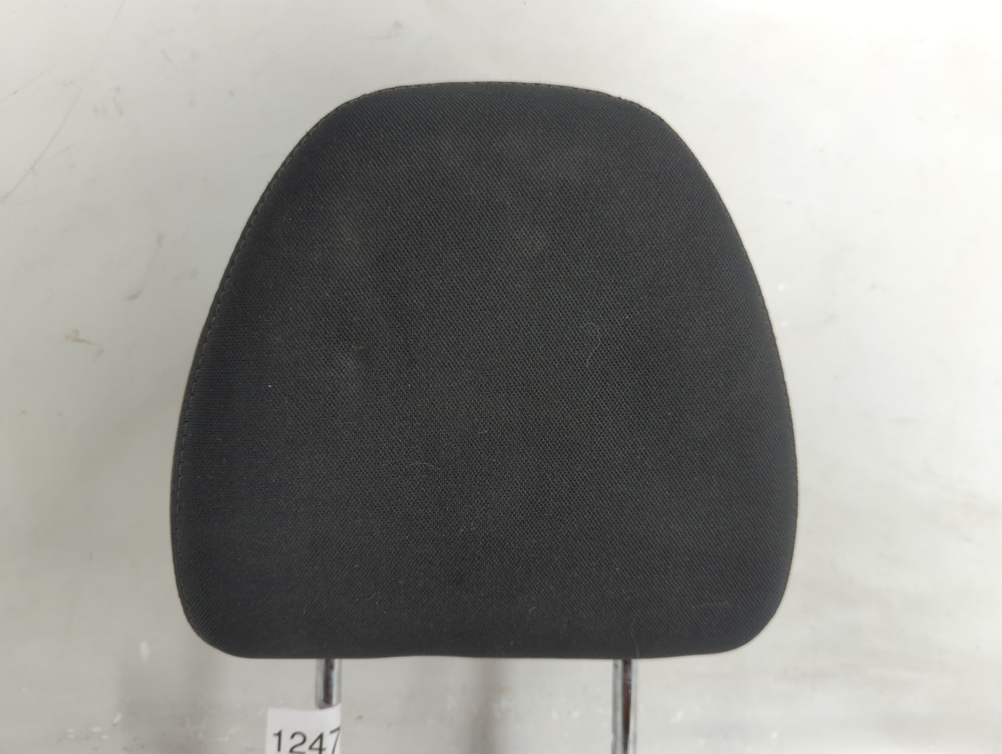 2018 Nissan Rogue Headrest Head Rest Front Driver Passenger Seat Fits OEM Used Auto Parts - Oemusedautoparts1.com