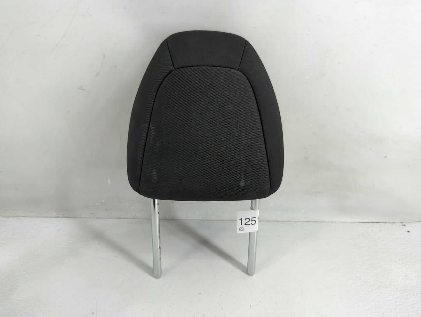 2018 Nissan Rogue Headrest Head Rest Front Driver Passenger Seat Fits OEM Used Auto Parts - Oemusedautoparts1.com