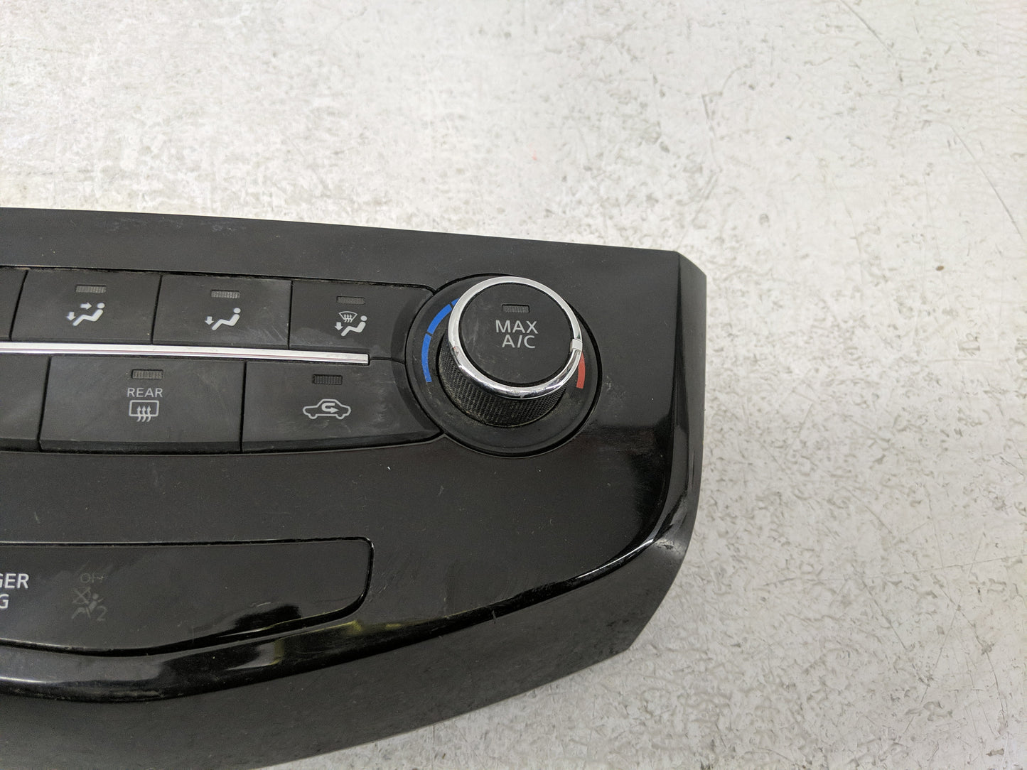 2017-2022 Nissan Rogue Climate Control Module Temperature AC/Heater Replacement P/N:275007FA0A G 275007FA0A Fits OEM Used Au