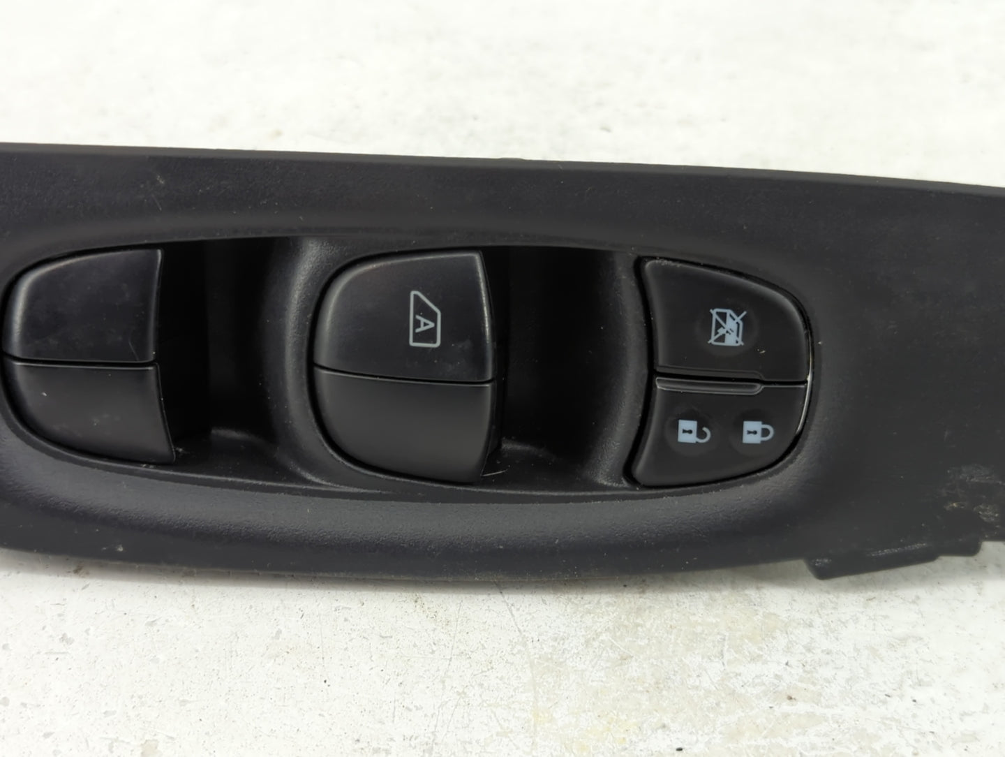 2014-2020 Nissan Rogue Master Power Window Switch Replacement Driver Side Left Fits OEM Used Auto Parts - Oemusedautoparts1.