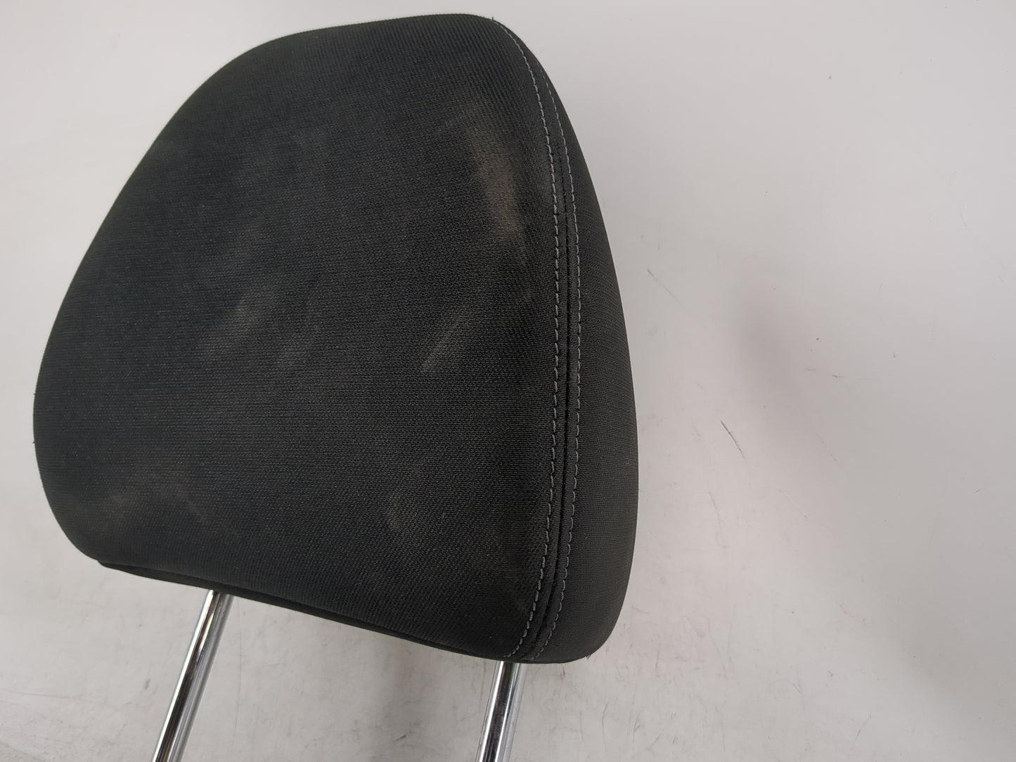 2017-2020 Nissan Rogue Headrest Head Rest Front Driver Passenger Seat - Oemusedautoparts1.com
