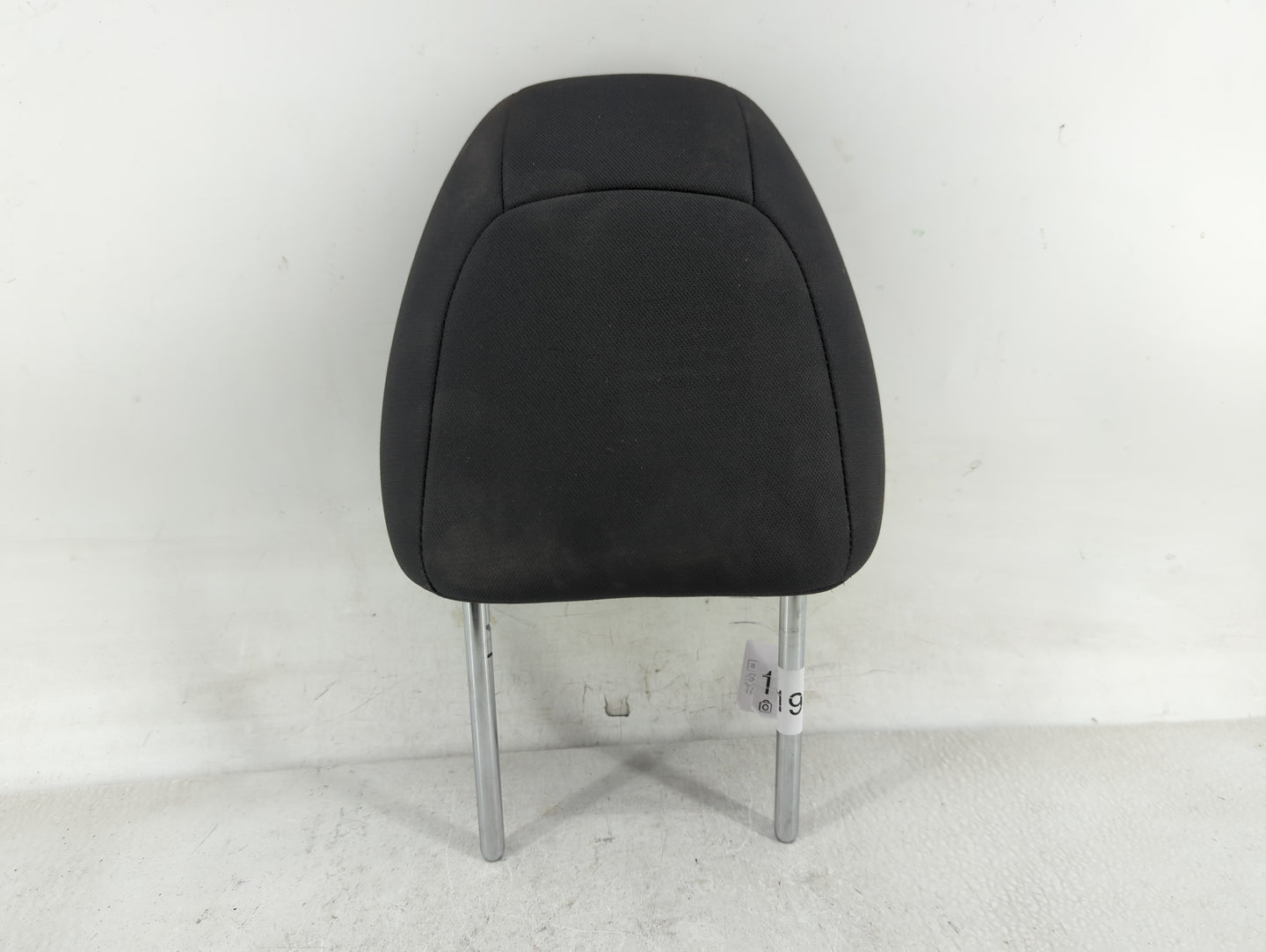 2018-2020 Nissan Rogue Headrest Head Rest Front Driver Passenger Seat Fits Fits 2018 2019 2020 OEM Used Auto Parts - Oemused