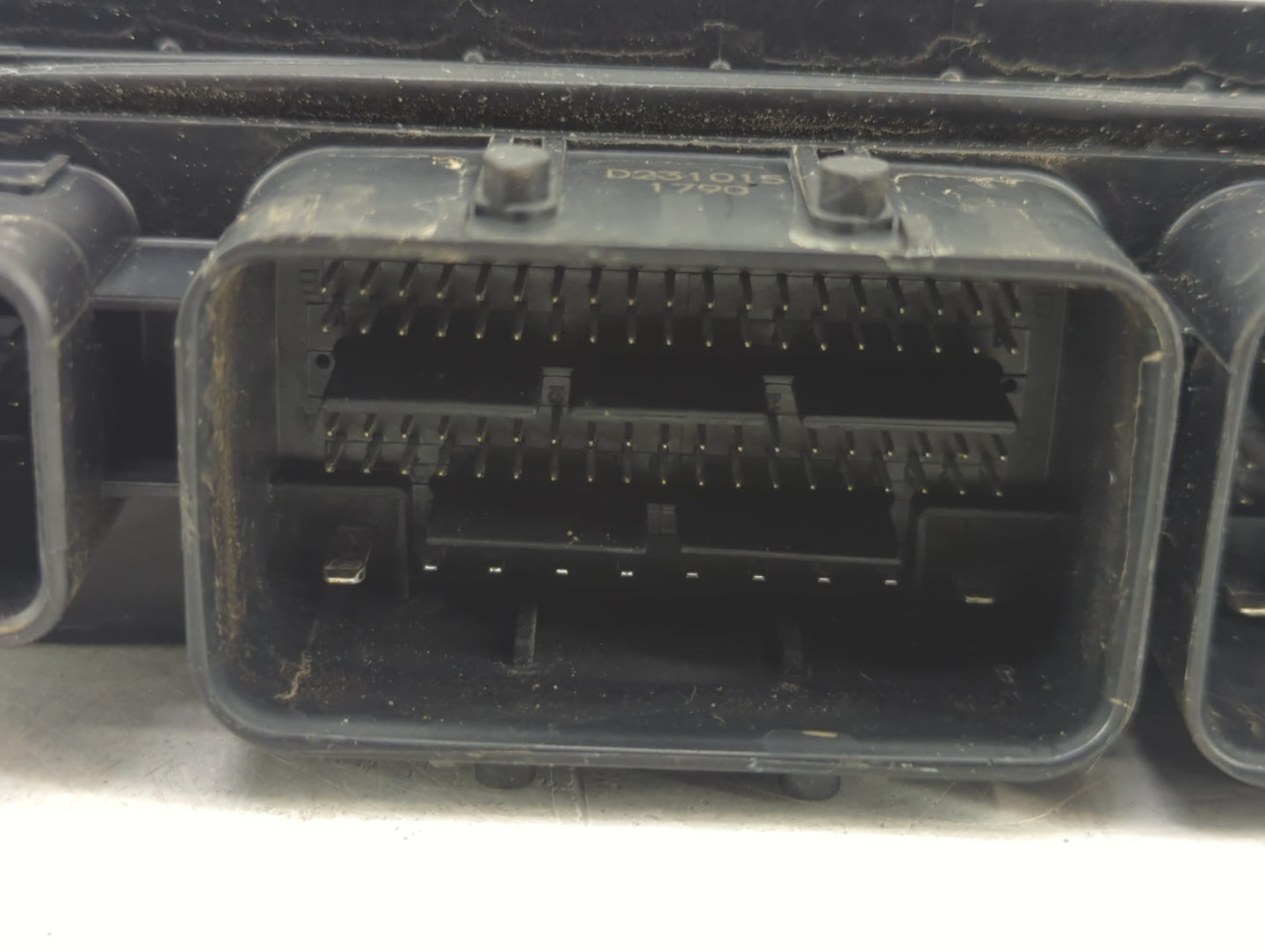 2018-2019 Nissan Rogue PCM Engine Control Computer ECU ECM PCU OEM P/N:NEC072-639 Fits Fits 2018 2019 OEM Used Auto Parts - 