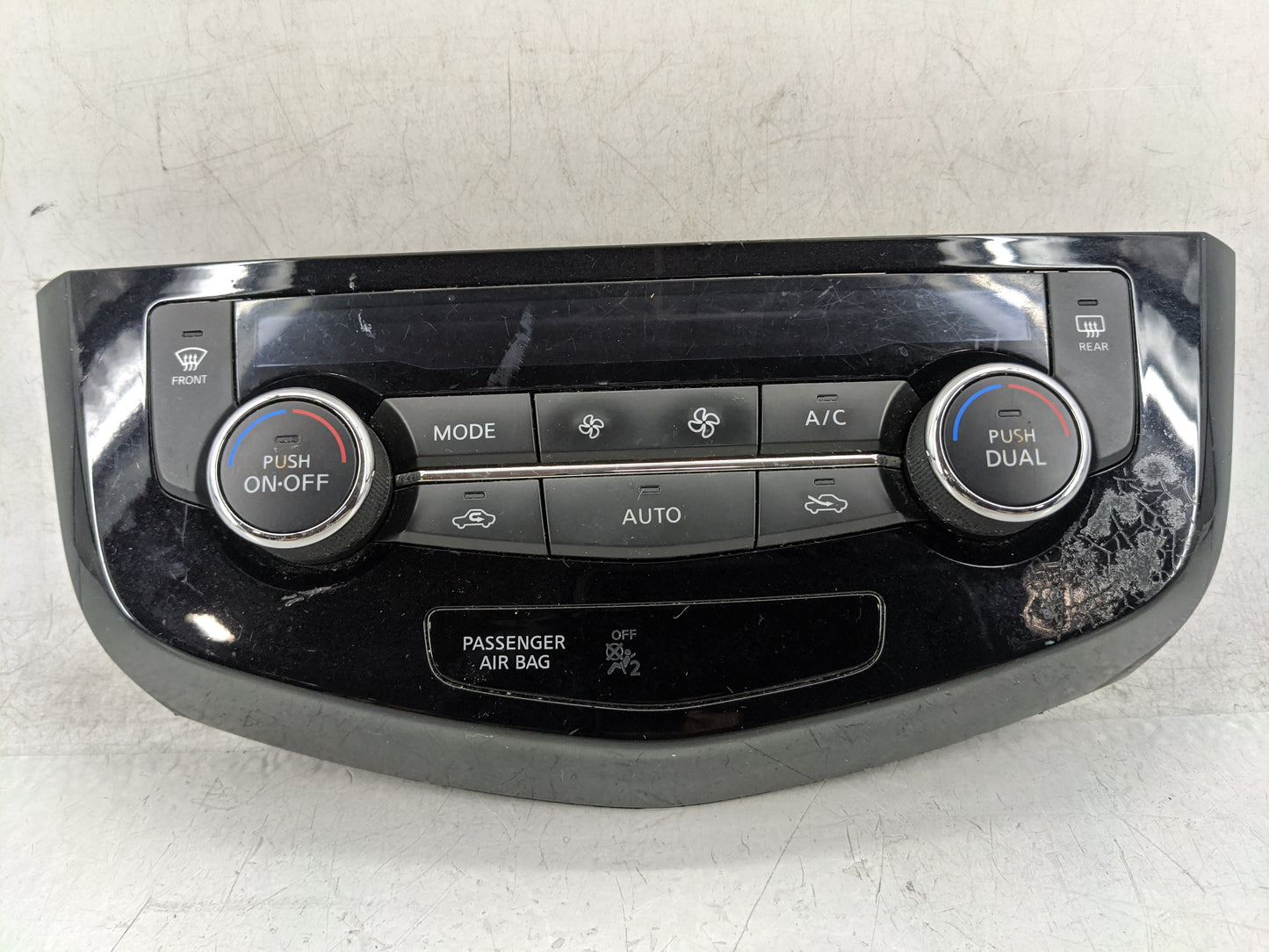 2017-2022 Nissan Rogue Climate Control Module Temperature AC/Heater Replacement P/N:275007FE0A Fits OEM Used Auto Parts - Oe