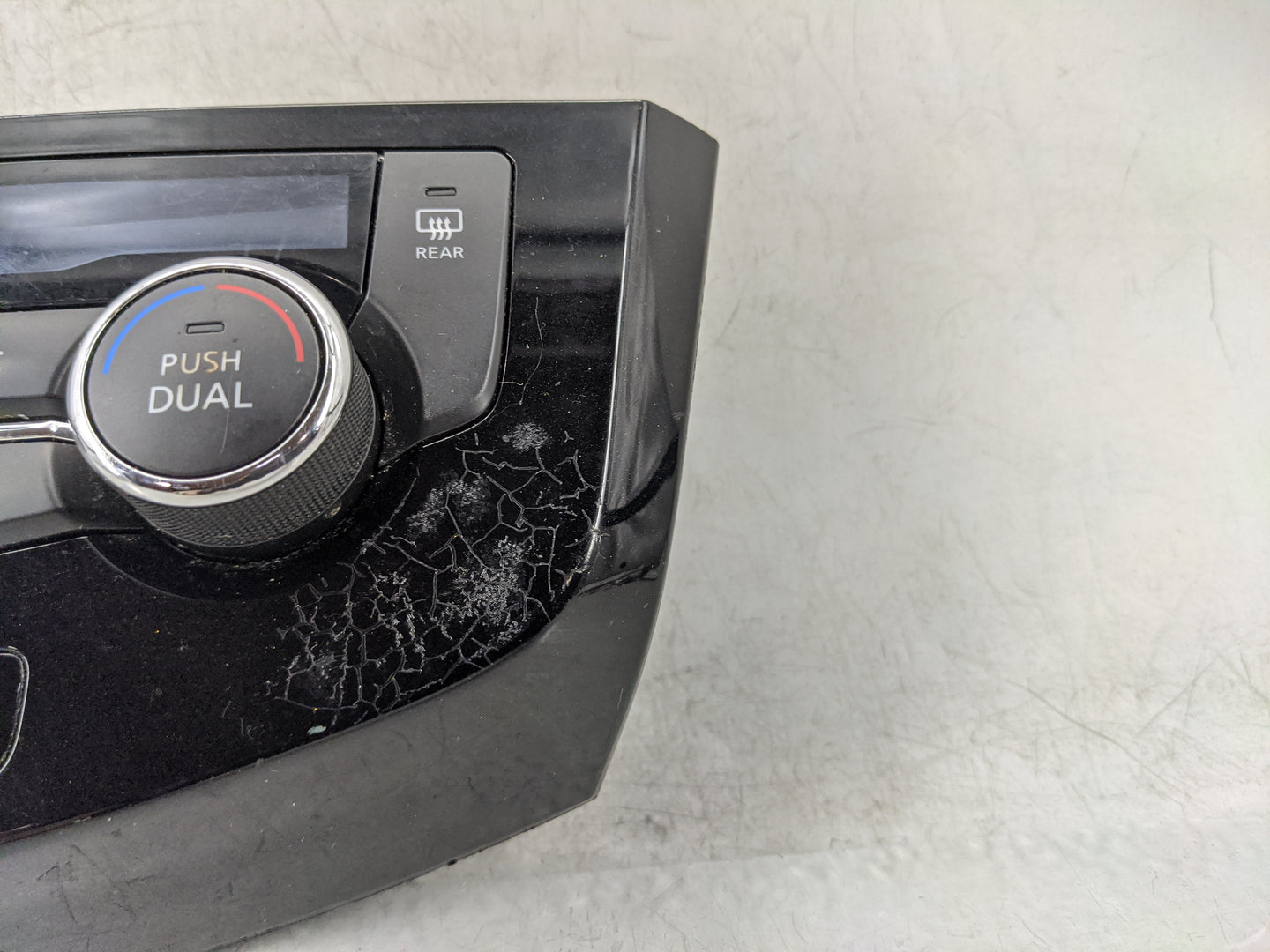2017-2022 Nissan Rogue Climate Control Module Temperature AC/Heater Replacement P/N:275007FE0A Fits OEM Used Auto Parts - Oe