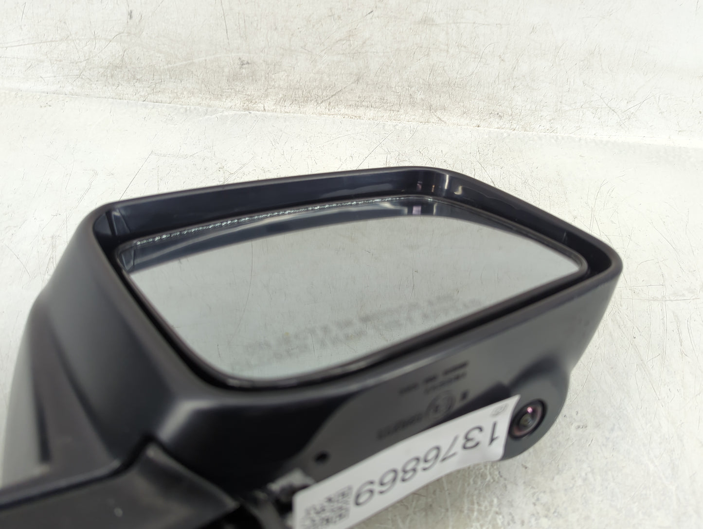 2012-2015 Nissan Rogue Passenger Side View Mirror - Right Door Mirror OEM Used - Oemusedautoparts1.com