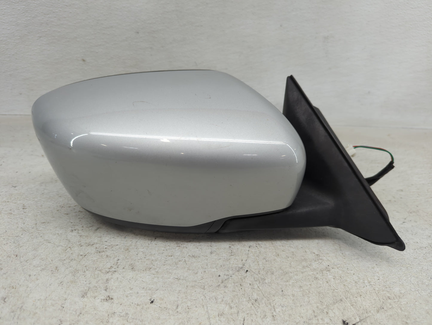 2016-2020 Nissan Rogue Passenger Right Side View Manual Door Mirror - Oemusedautoparts1.com