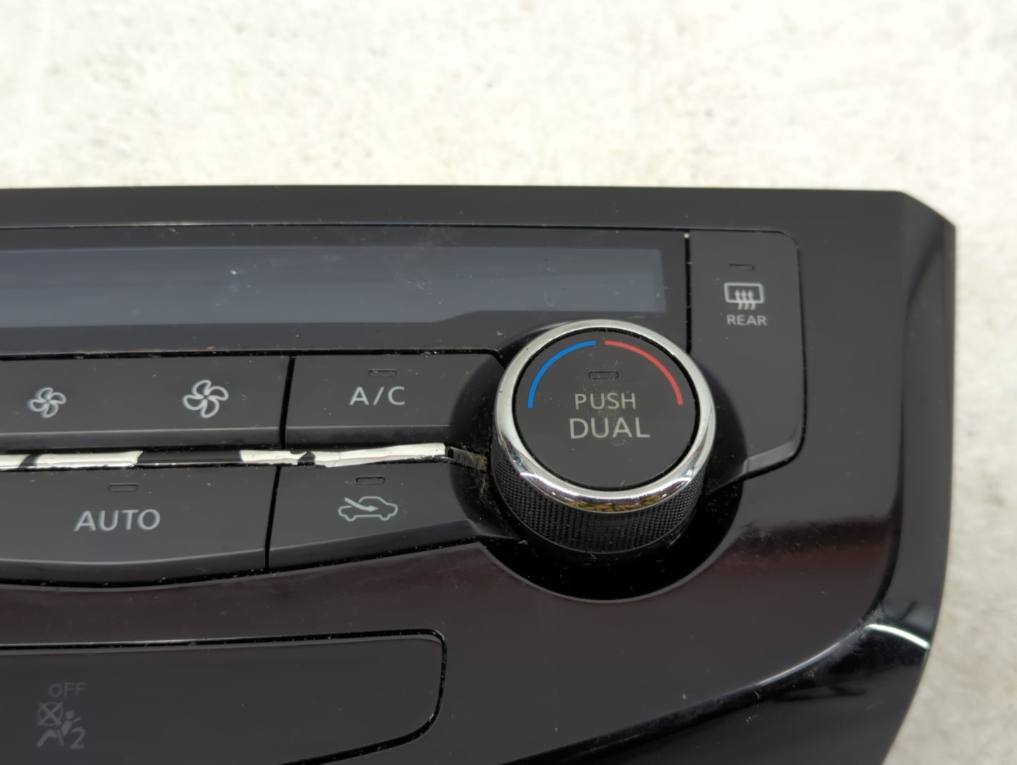2017-2020 Nissan Rogue Climate Control Module Temperature AC/Heater Replacement P/N:27500 6MA0A Fits Fits 2017 2018 2019 202