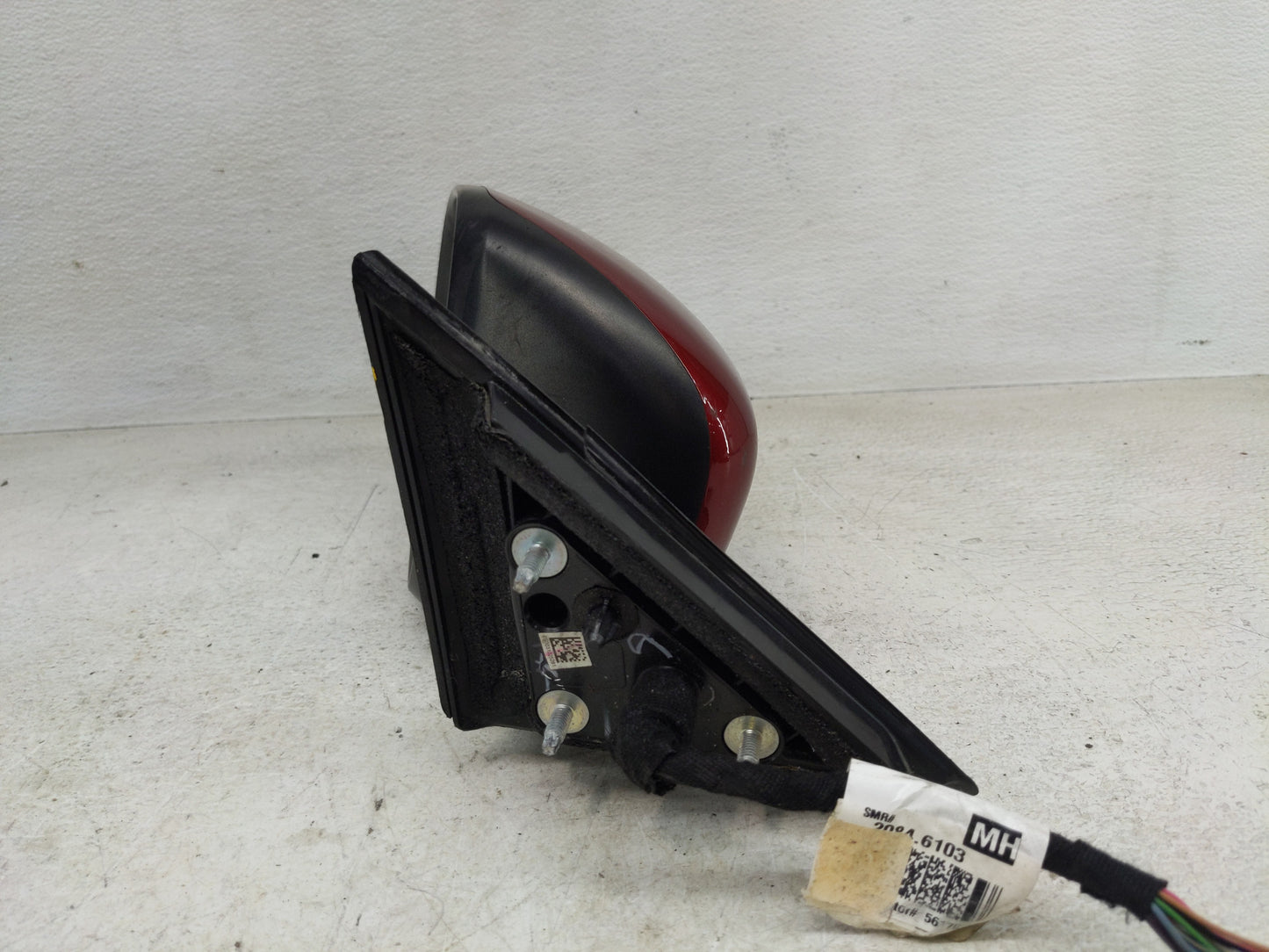 2017-2020 Nissan Rogue Driver Side View Mirror - Left Door Mirror OEM Used - Oemusedautoparts1.com
