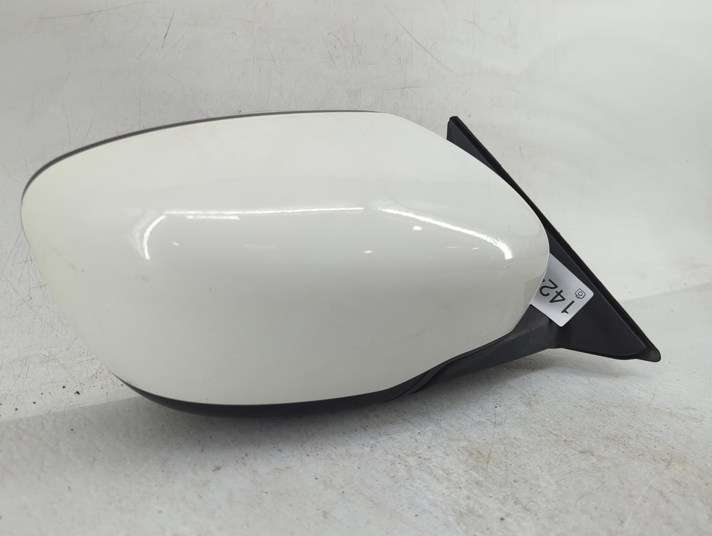 2016-2020 Nissan Rogue Passenger Side View Mirror - Right Door Mirror OEM Used - Oemusedautoparts1.com