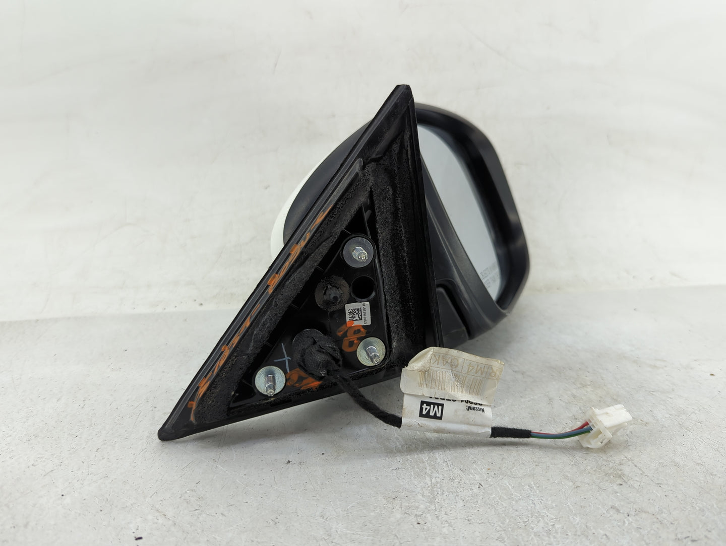 2016-2020 Nissan Rogue Passenger Side View Mirror - Right Door Mirror OEM Used - Oemusedautoparts1.com