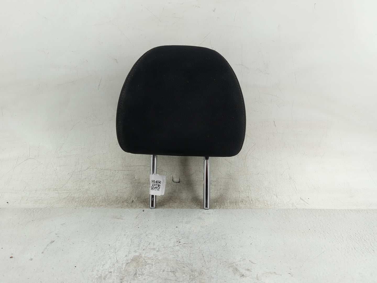 2017-2018 Nissan Rogue Headrest Head Rest Rear Seat Fits Fits 2017 2018 OEM Used Auto Parts - Oemusedautoparts1.com