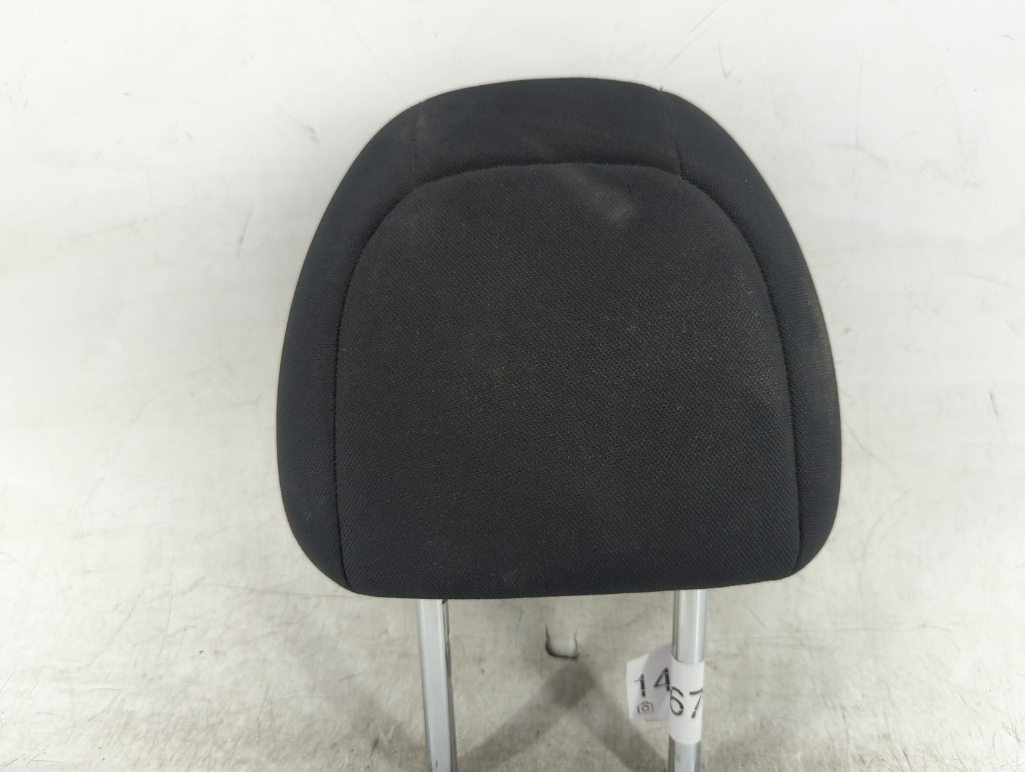2017-2018 Nissan Rogue Headrest Head Rest Rear Seat Fits Fits 2017 2018 OEM Used Auto Parts - Oemusedautoparts1.com