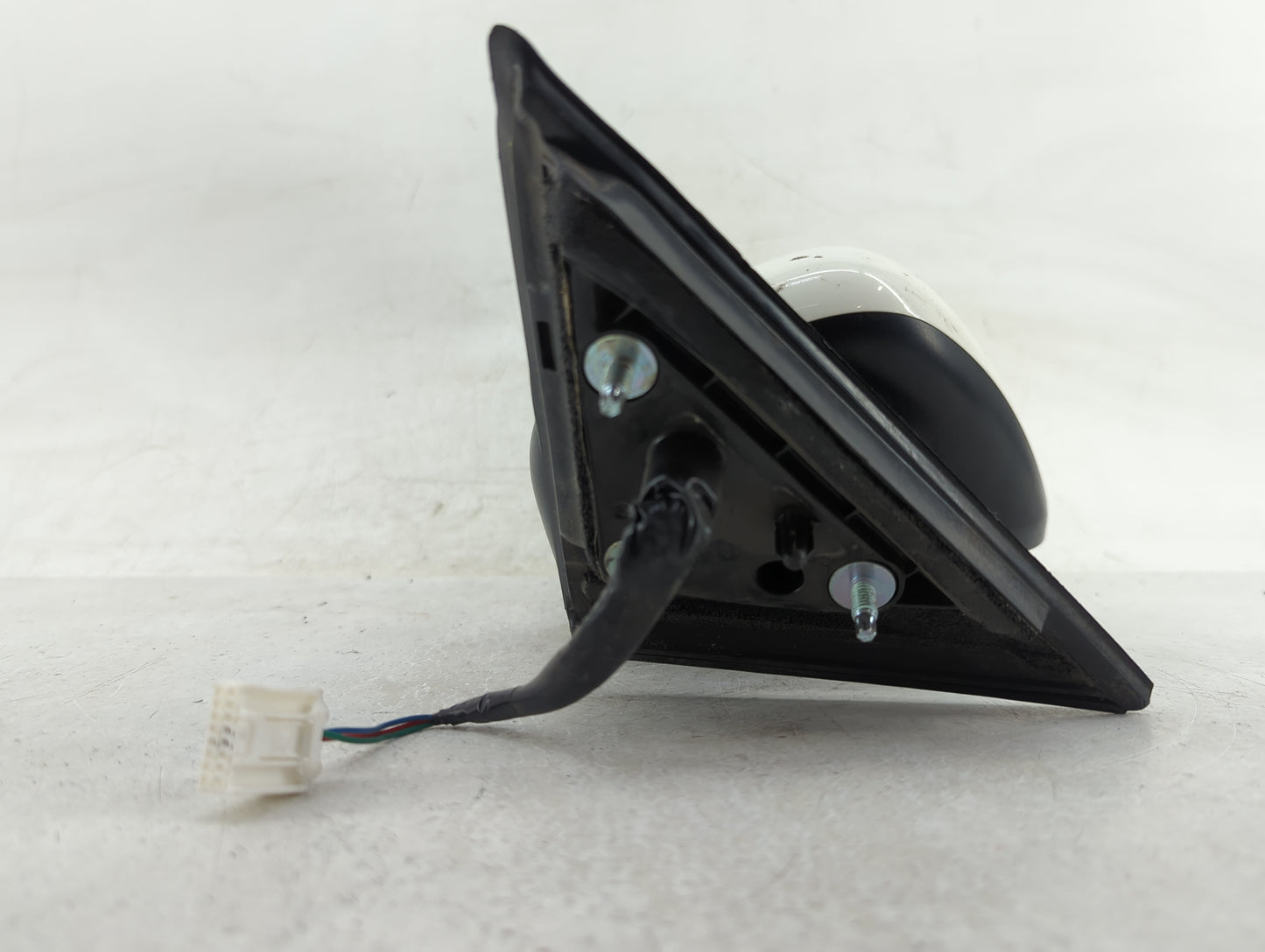 2016-2020 Nissan Rogue Passenger Side View Mirror - Right Door Mirror OEM Used - Oemusedautoparts1.com