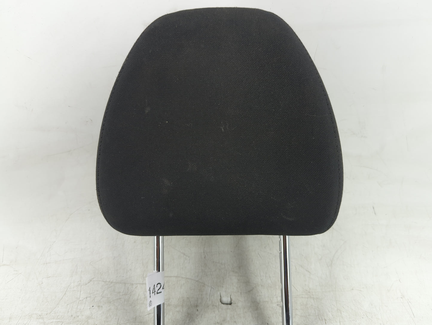 2018 Nissan Rogue Headrest Head Rest Front Driver Passenger Seat Fits OEM Used Auto Parts - Oemusedautoparts1.com