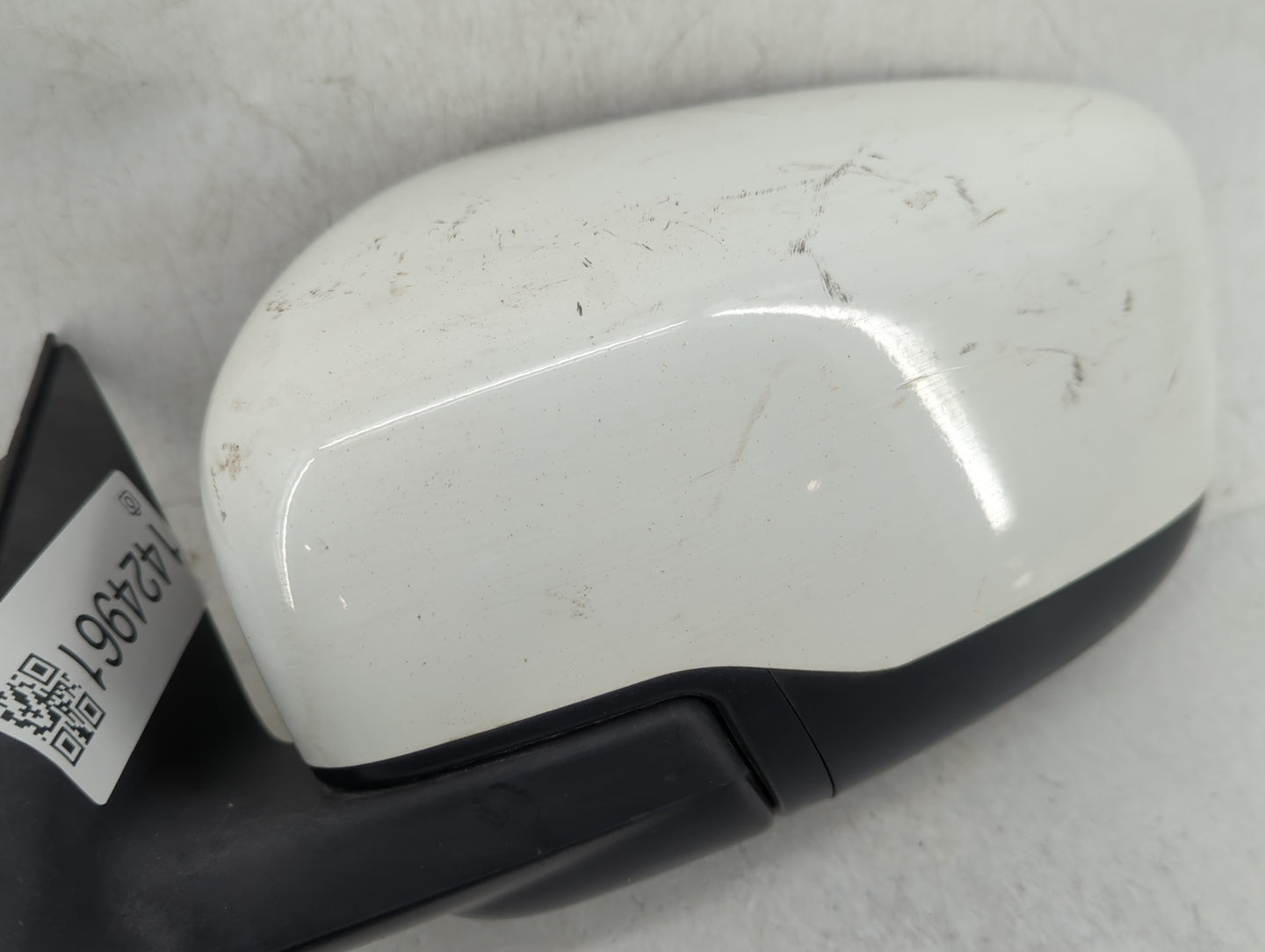 2016-2020 Nissan Rogue Driver Side View Mirror - Left Door Mirror OEM Used - Oemusedautoparts1.com