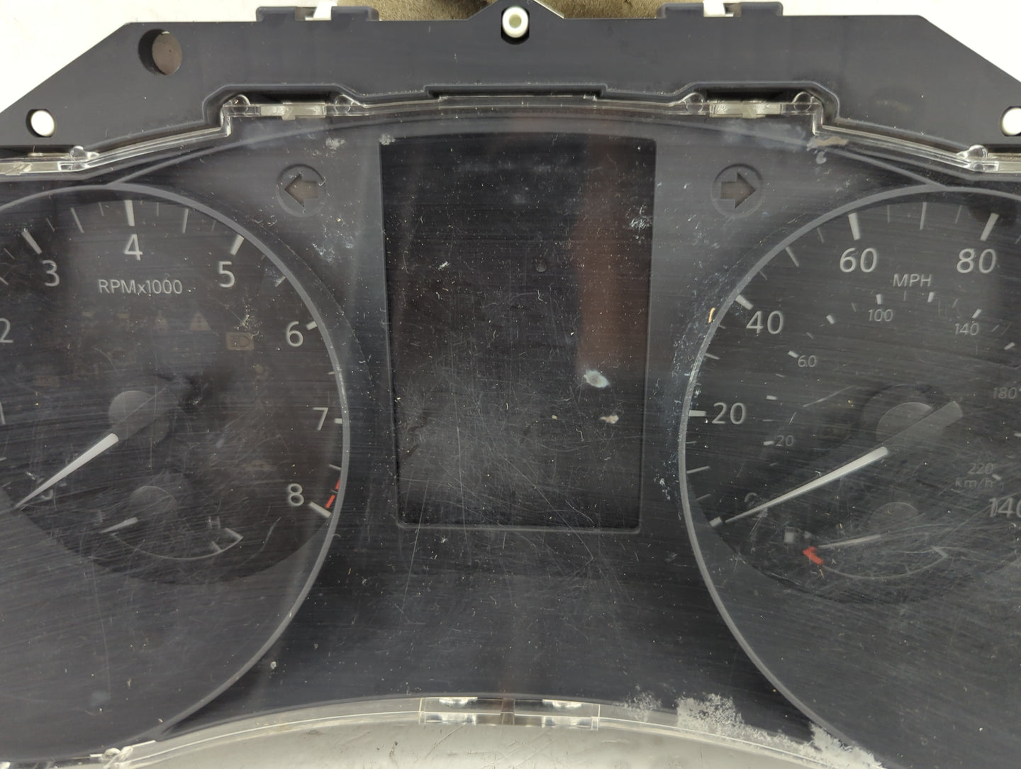 2018 Nissan Rogue Instrument Cluster Speedometer Gauges P/N:5HR0A/F5NV Fits OEM Used Auto Parts - Oemusedautoparts1.com