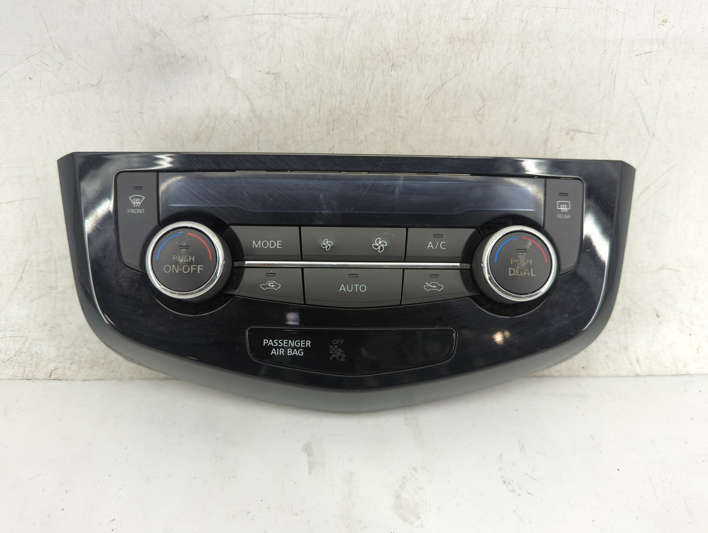 2017-2020 Nissan Rogue Climate Control Module Temperature AC/Heater Replacement P/N:27500 6MA0A T10936C A Fits OEM Used Auto